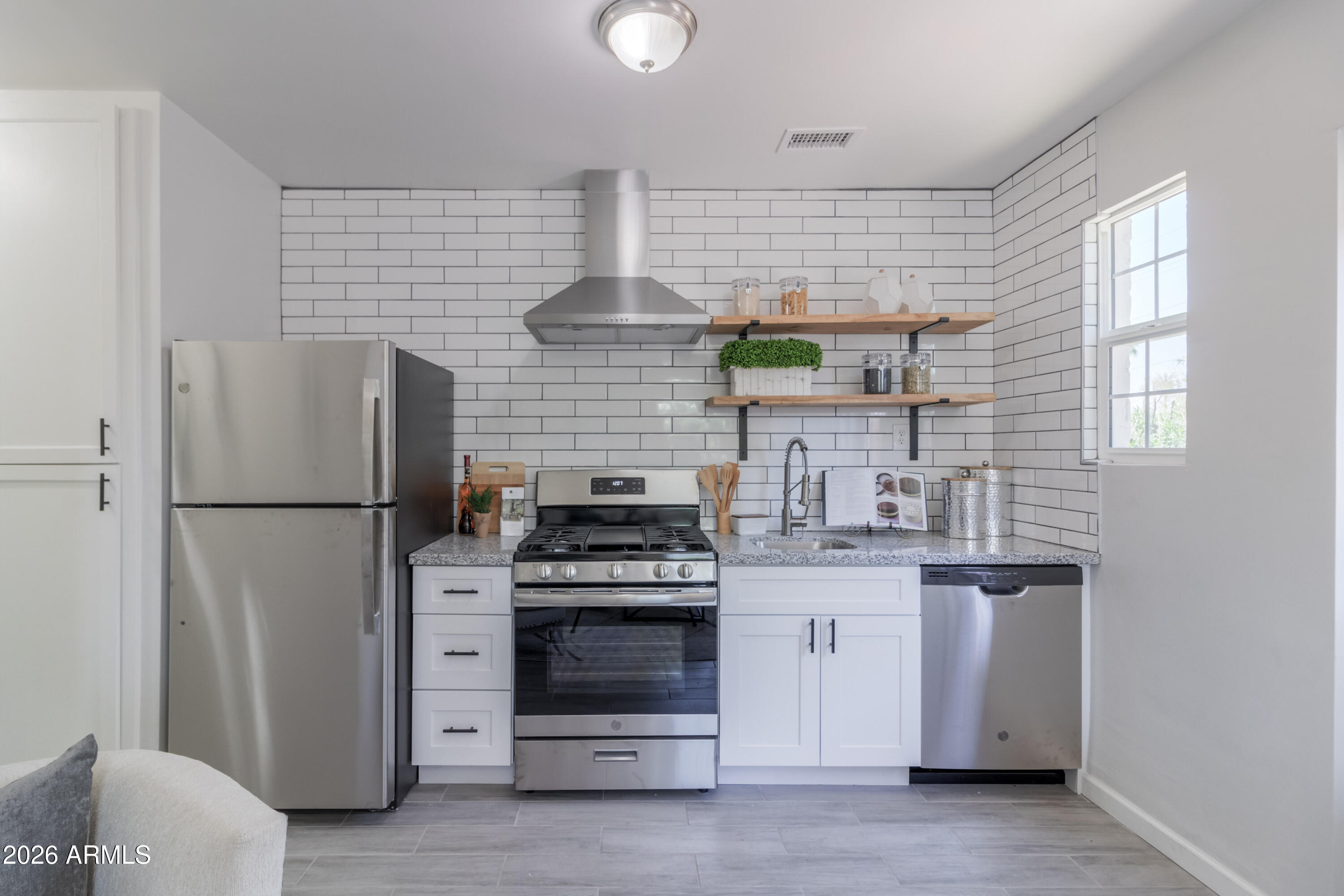 RONALDS PARK - Residential Lease
