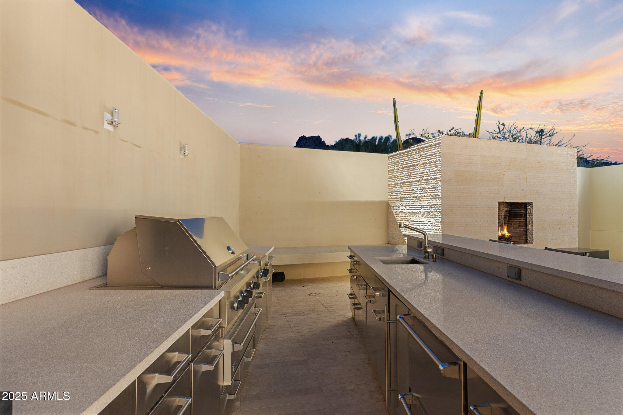 HERITAGE HILLS UNIT 1 - Residential