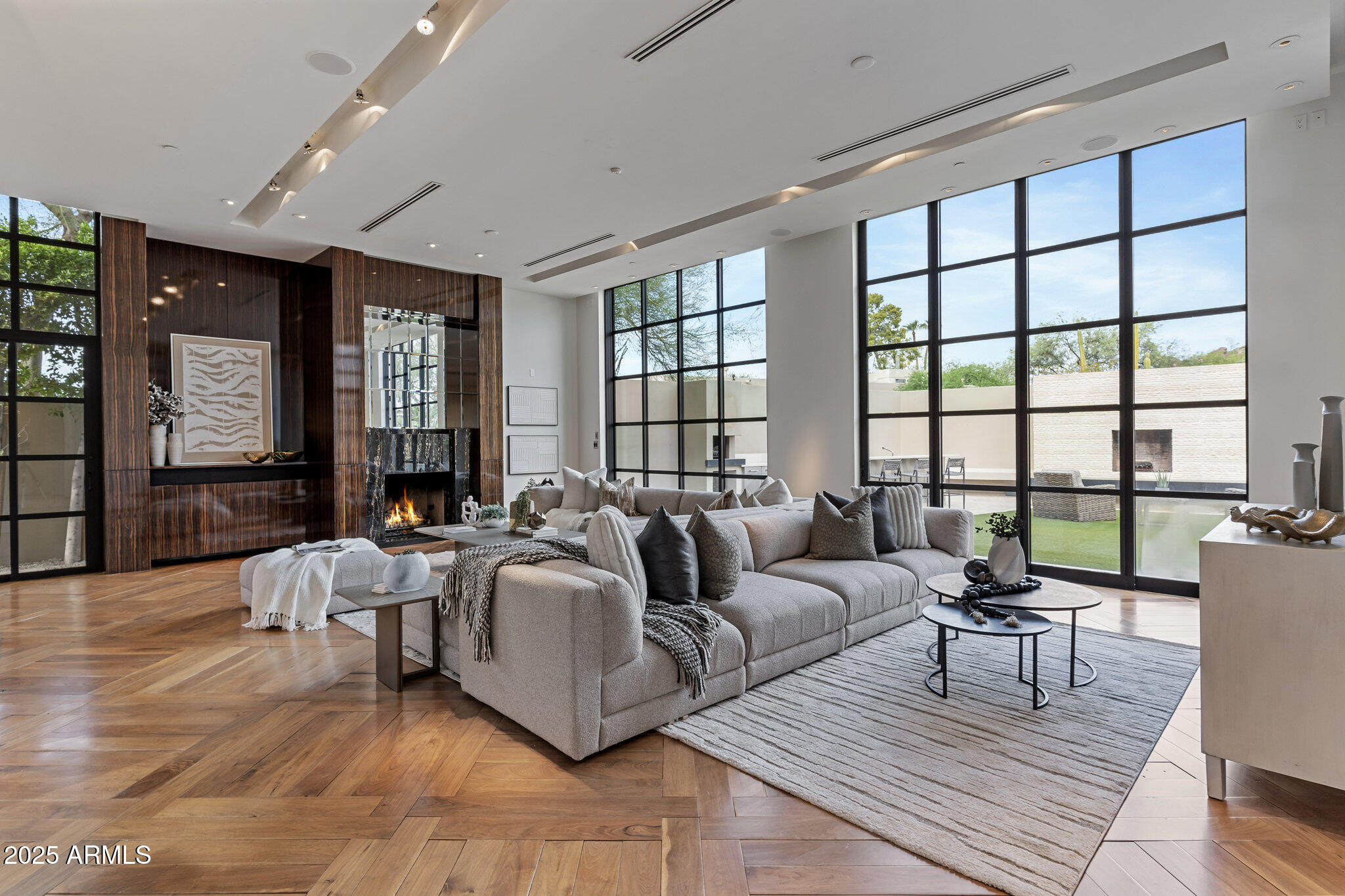 HERITAGE HILLS UNIT 1 - Residential