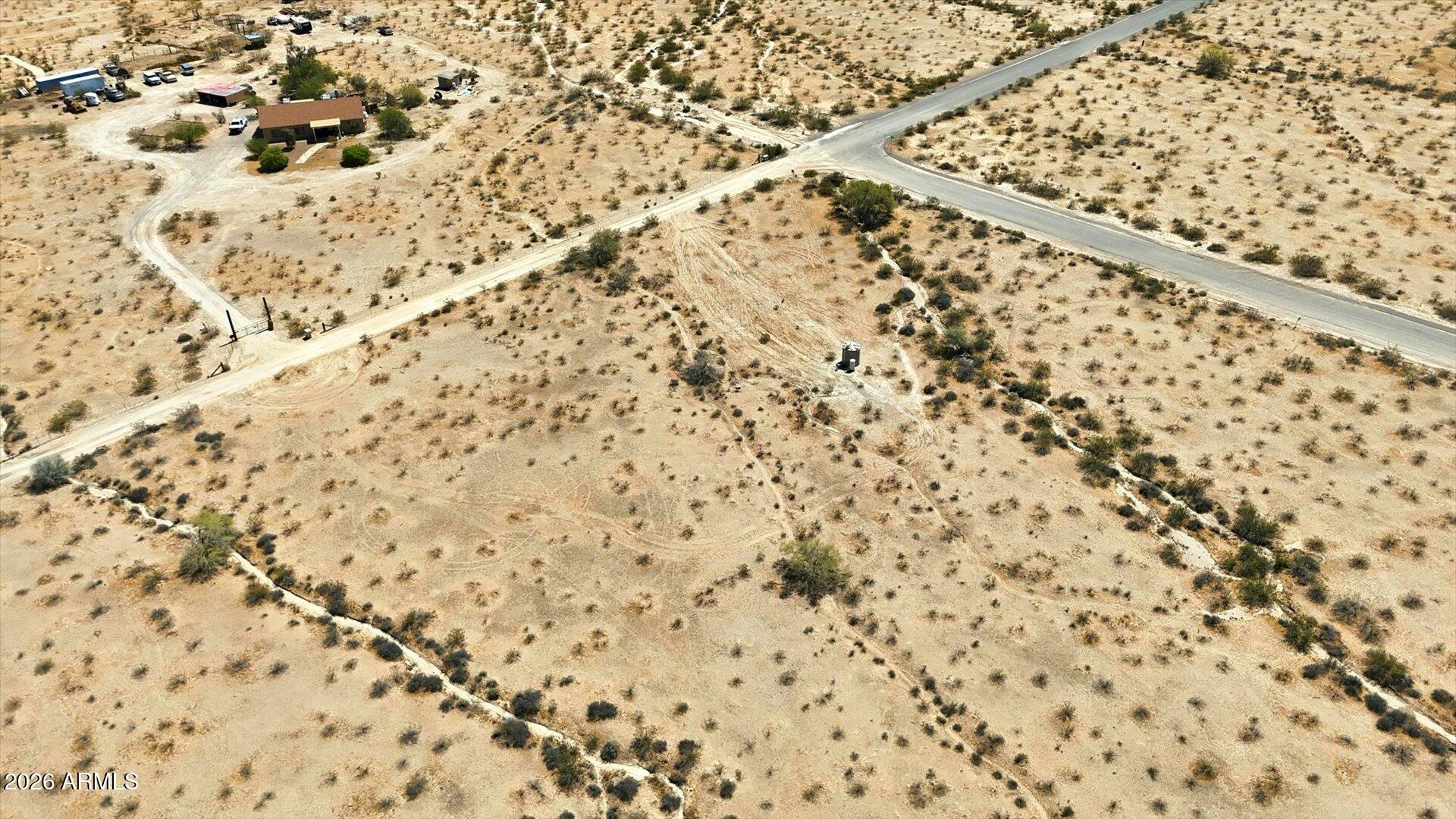 A PORTION OF THE NORTH HALF OF THE NORTHEAST QUART - Land
