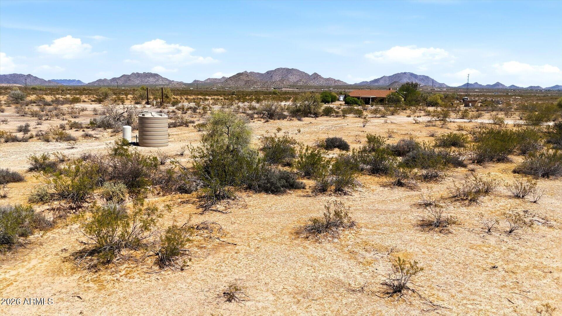 A PORTION OF THE NORTH HALF OF THE NORTHEAST QUART - Land