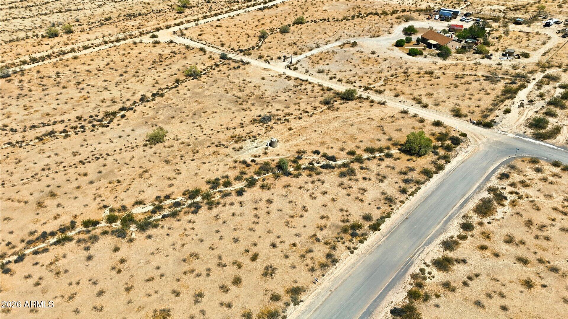 A PORTION OF THE NORTH HALF OF THE NORTHEAST QUART - Land