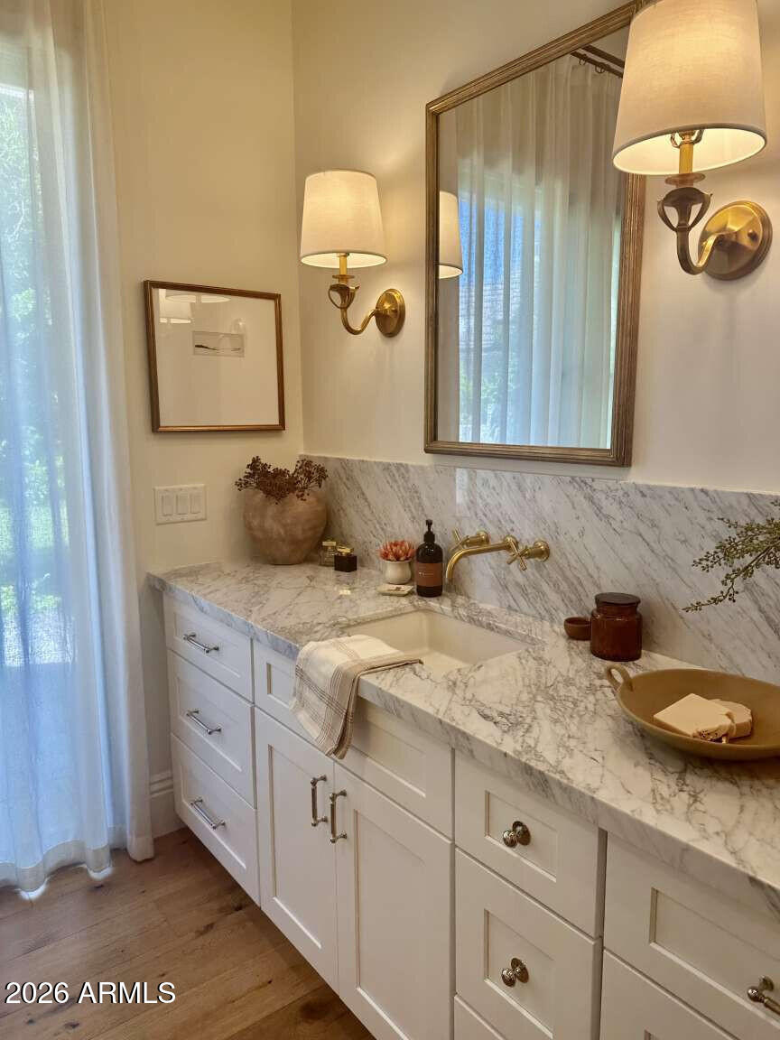 PECAN LIGHTS - Residential