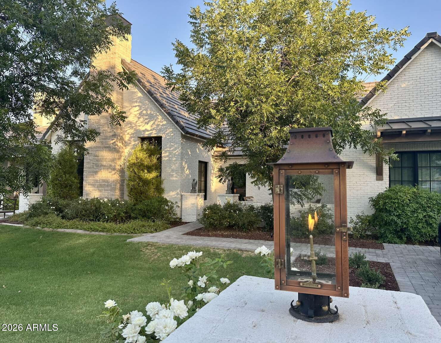 PECAN LIGHTS - Residential