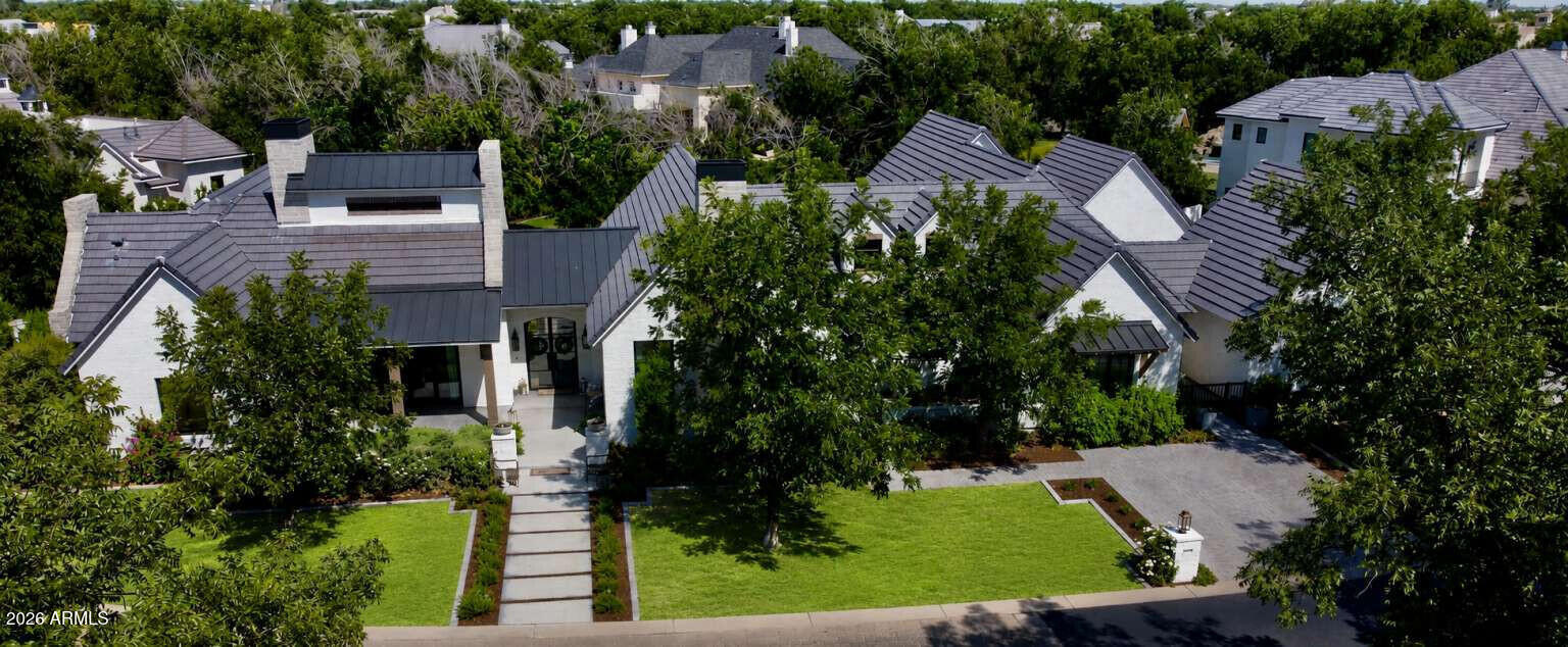 PECAN LIGHTS - Residential