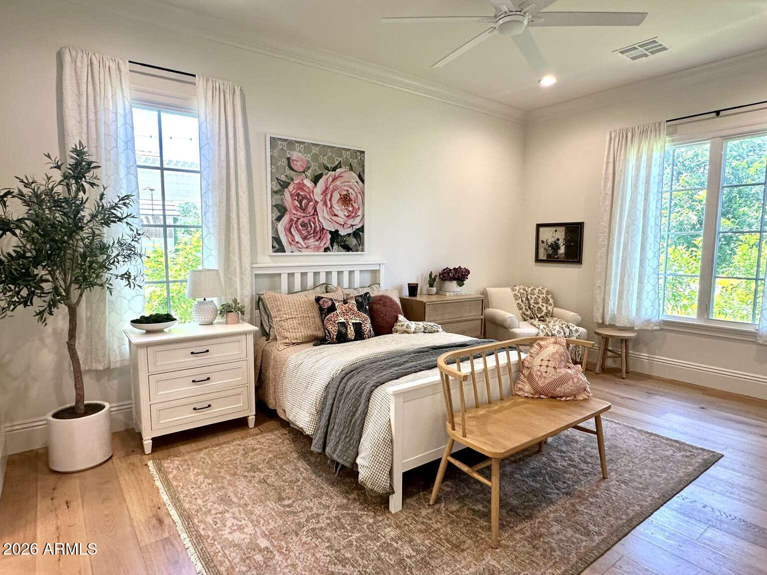 PECAN LIGHTS - Residential