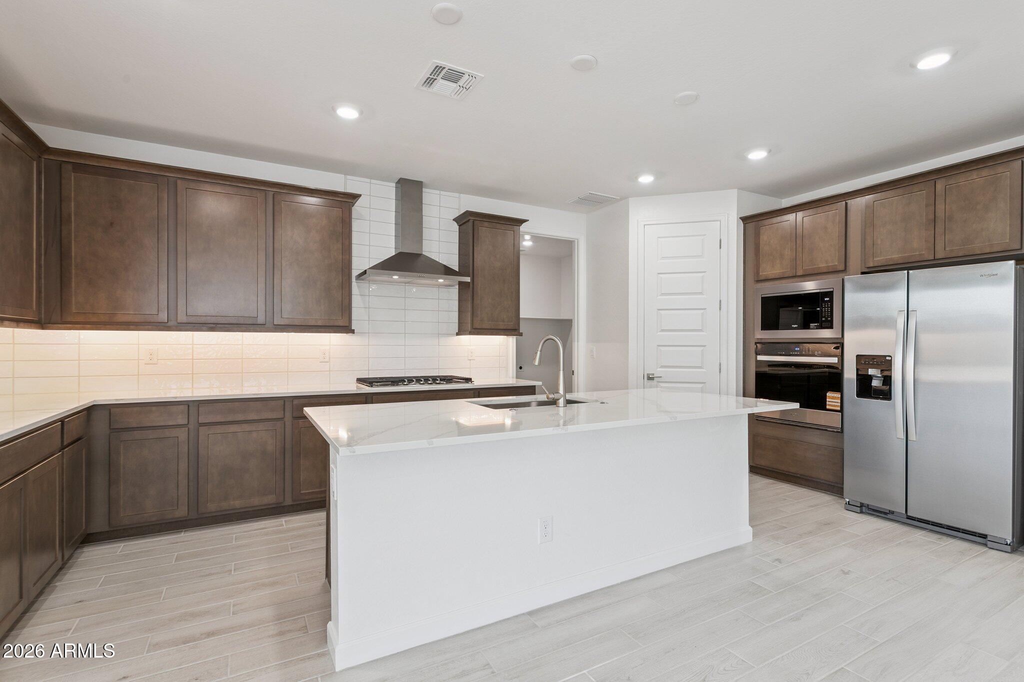 ALORAVITA NORTH PHASE 3 PARCEL 11 - Residential
