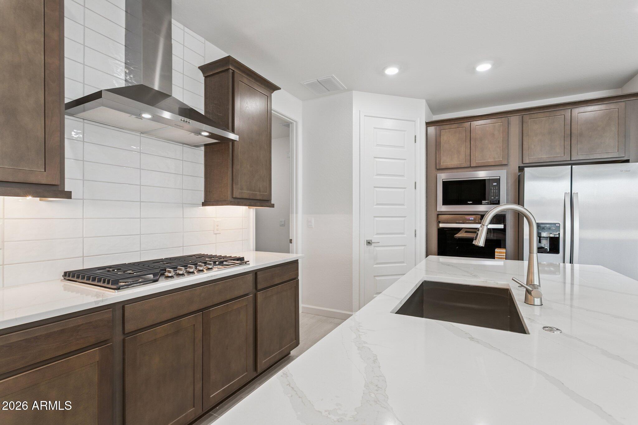 ALORAVITA NORTH PHASE 3 PARCEL 11 - Residential