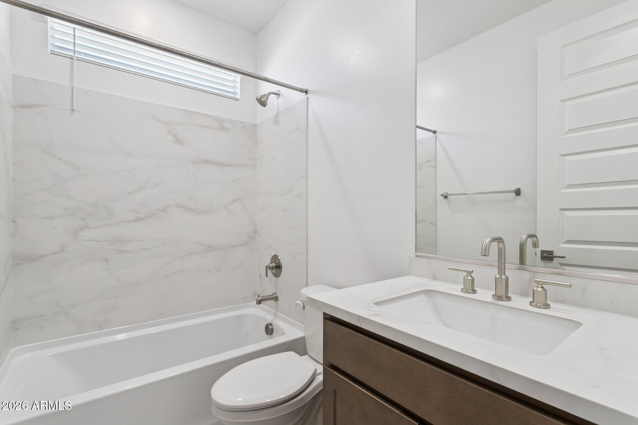 ALORAVITA NORTH PHASE 3 PARCEL 11 - Residential