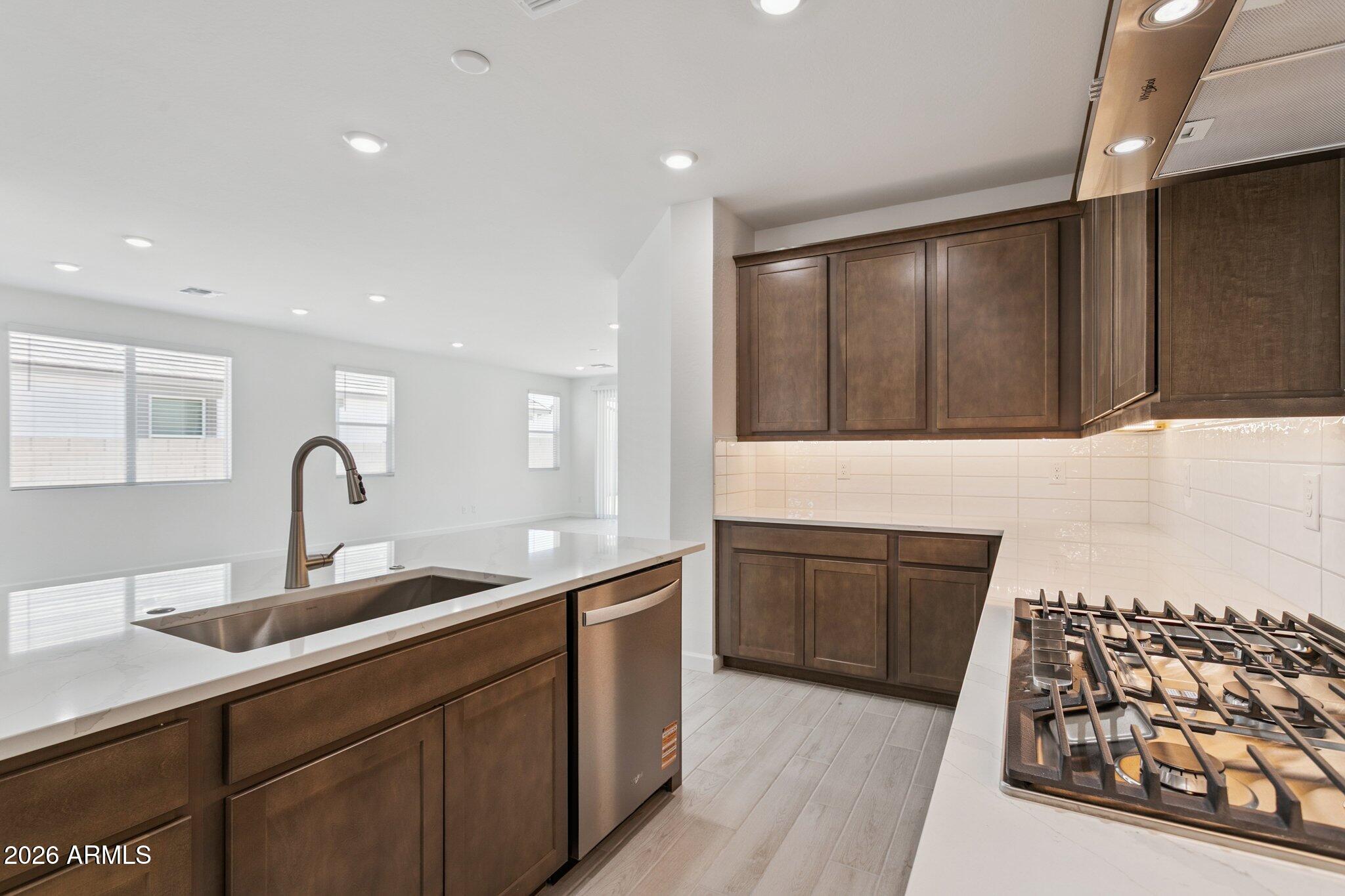 ALORAVITA NORTH PHASE 3 PARCEL 11 - Residential