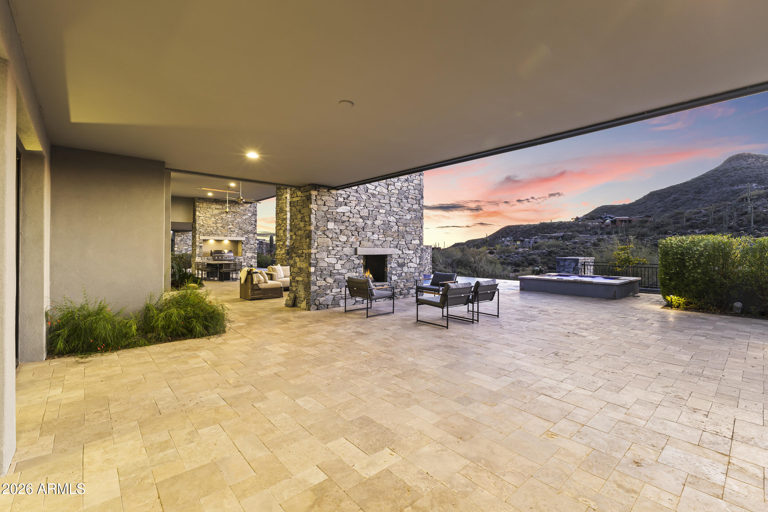 DESERT MOUNTAIN - Residential