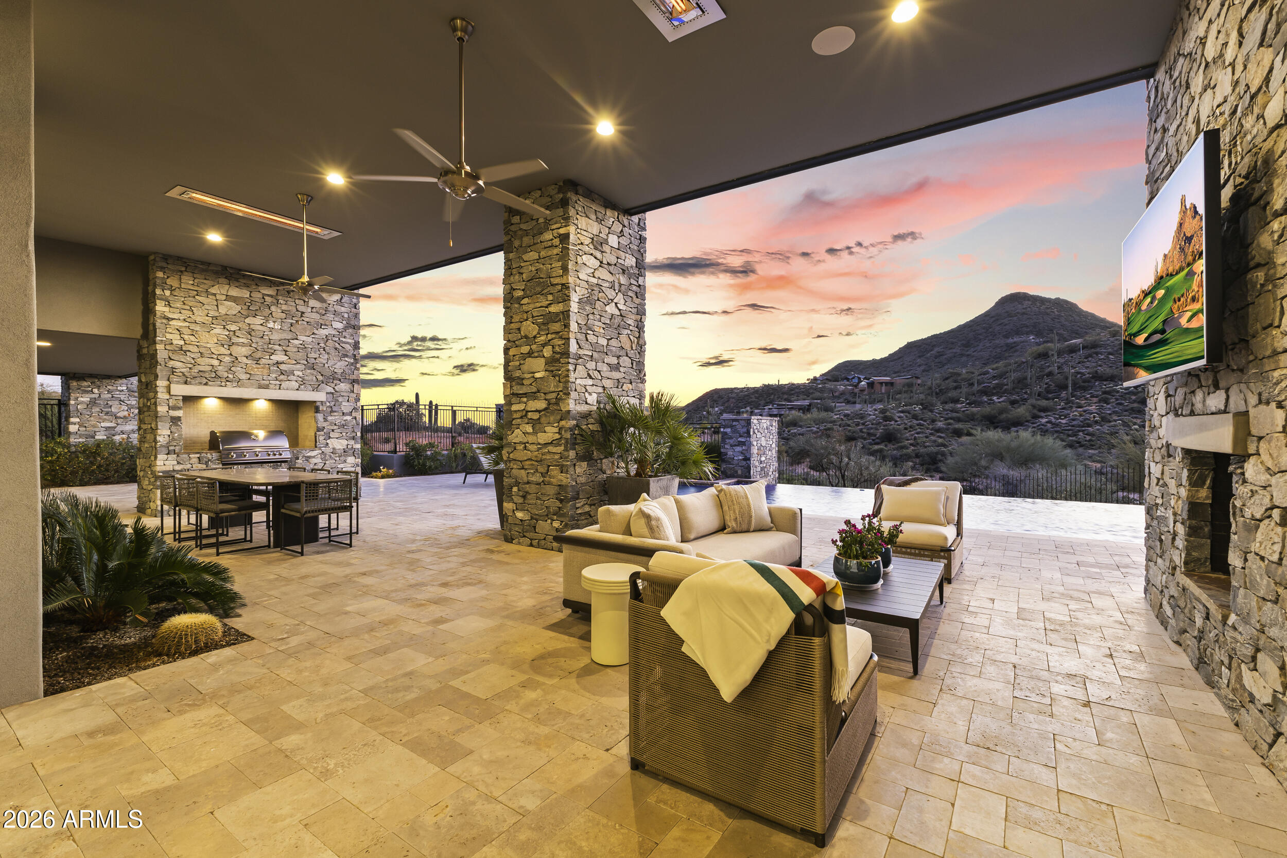 DESERT MOUNTAIN - Residential