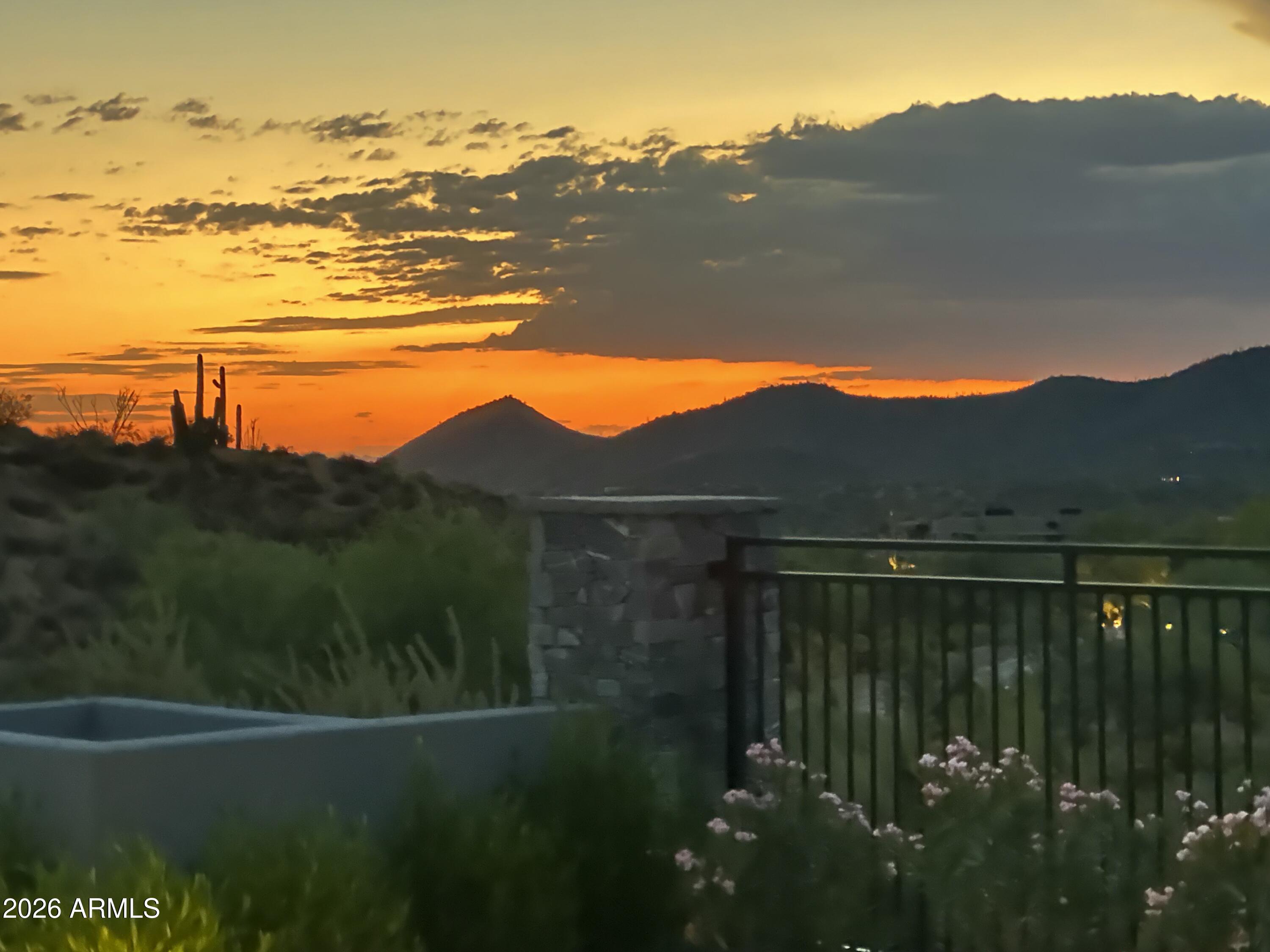 DESERT MOUNTAIN - Residential