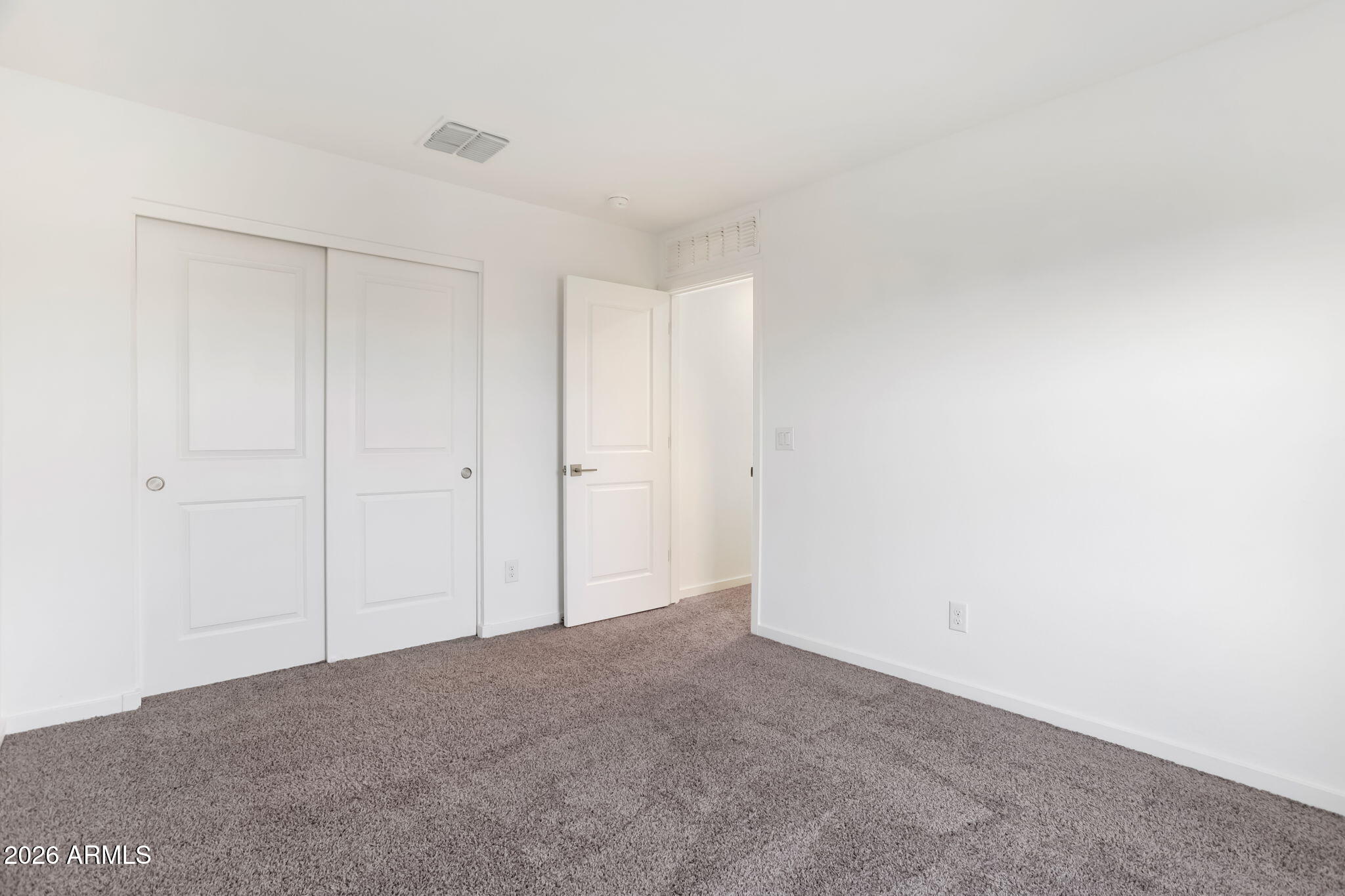 ELEMENT ON EUCLID - Residential