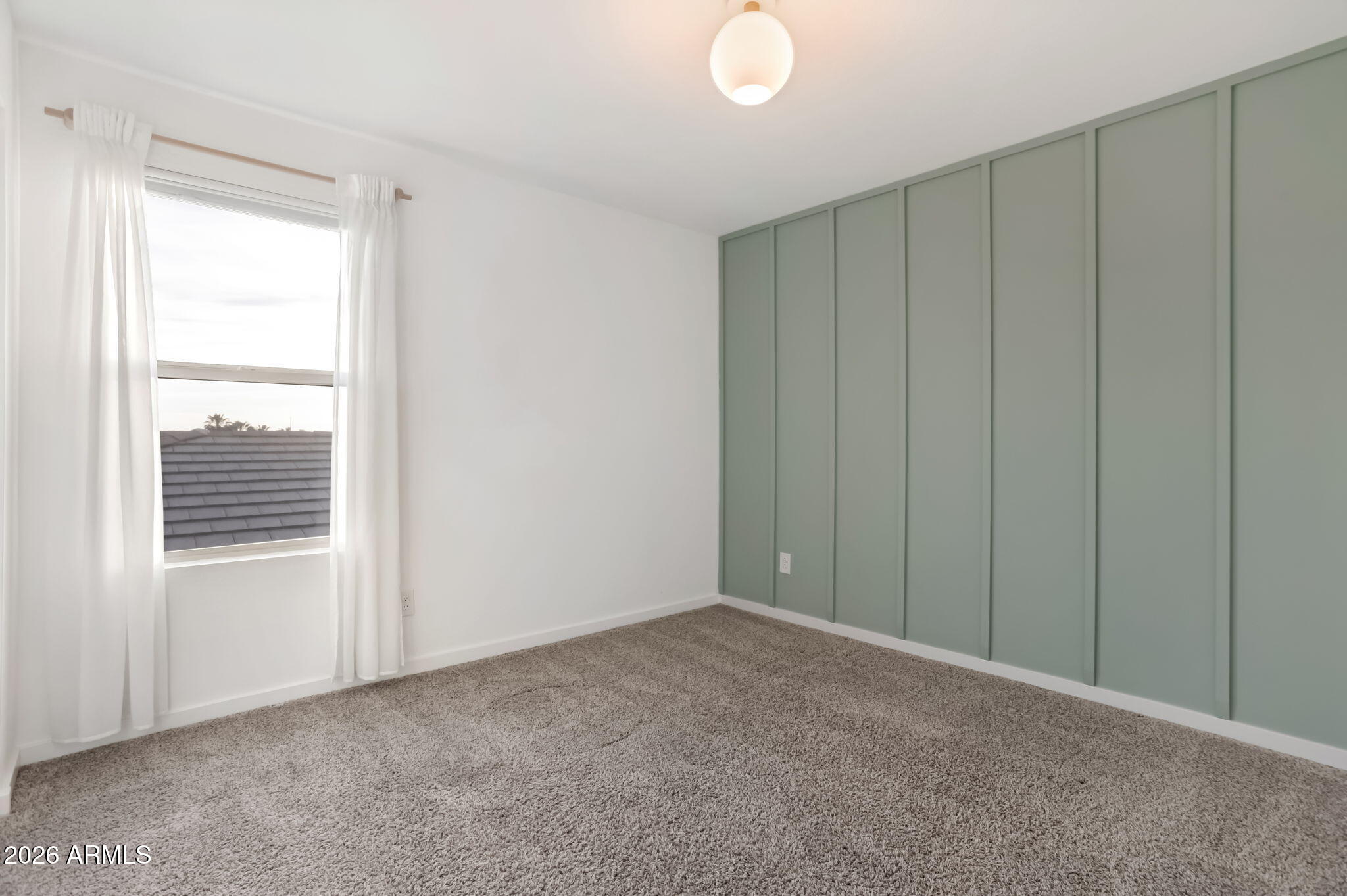 ELEMENT ON EUCLID - Residential
