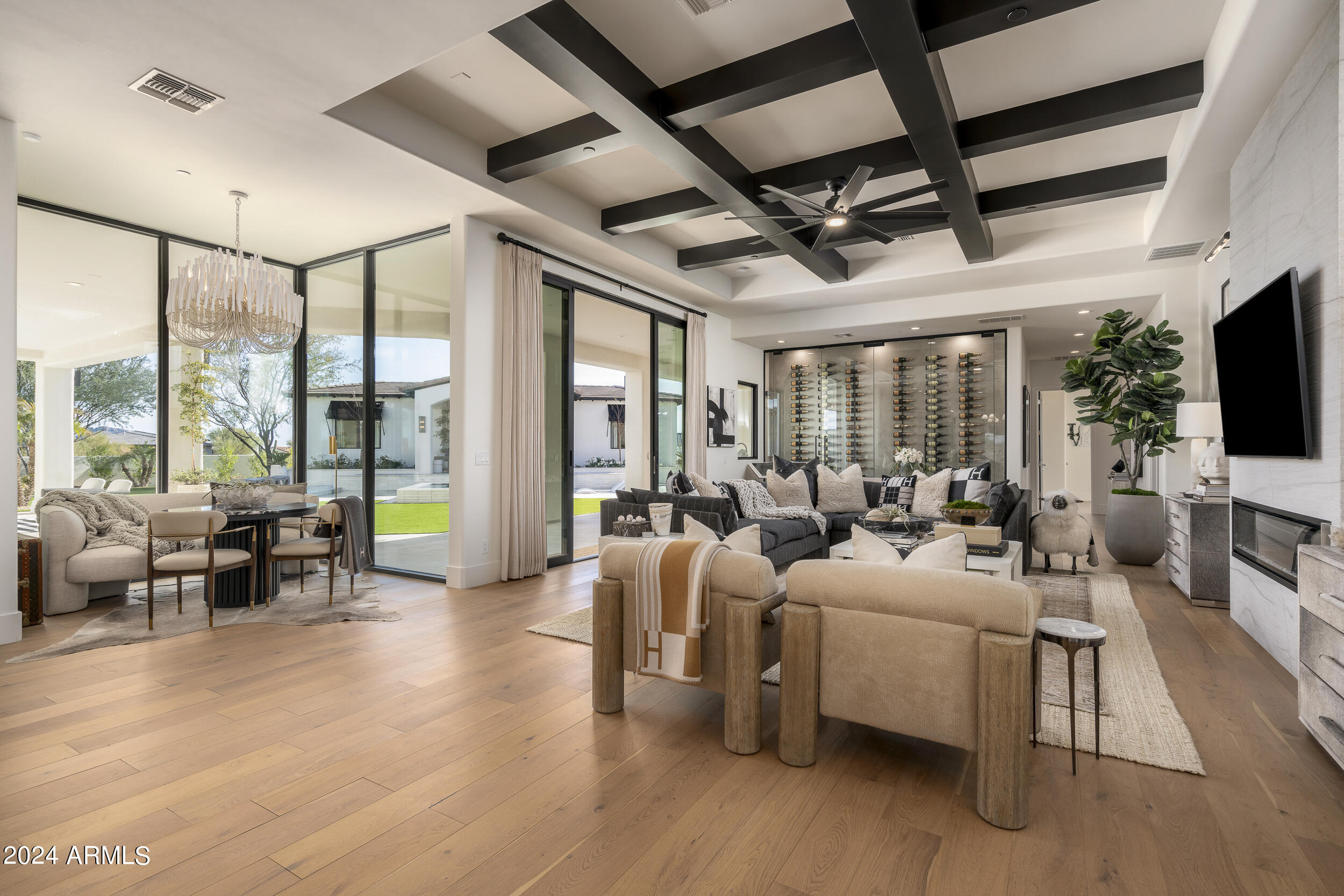 PINNACLE PEAK PLACE - Residential