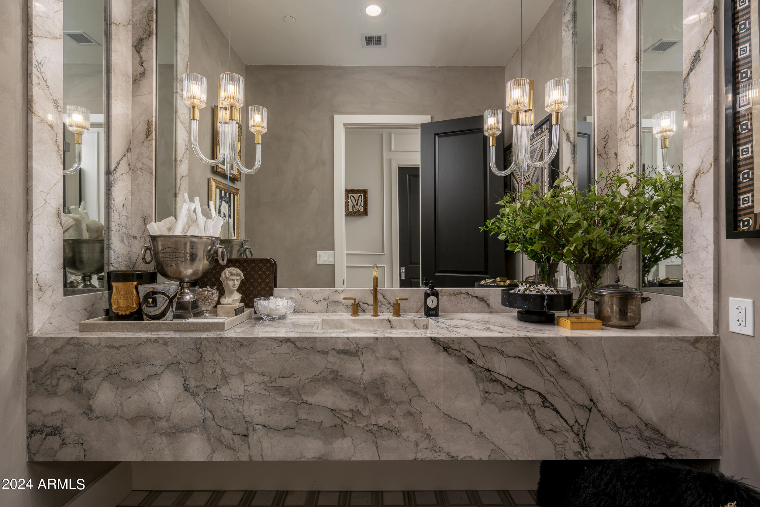 PINNACLE PEAK PLACE - Residential