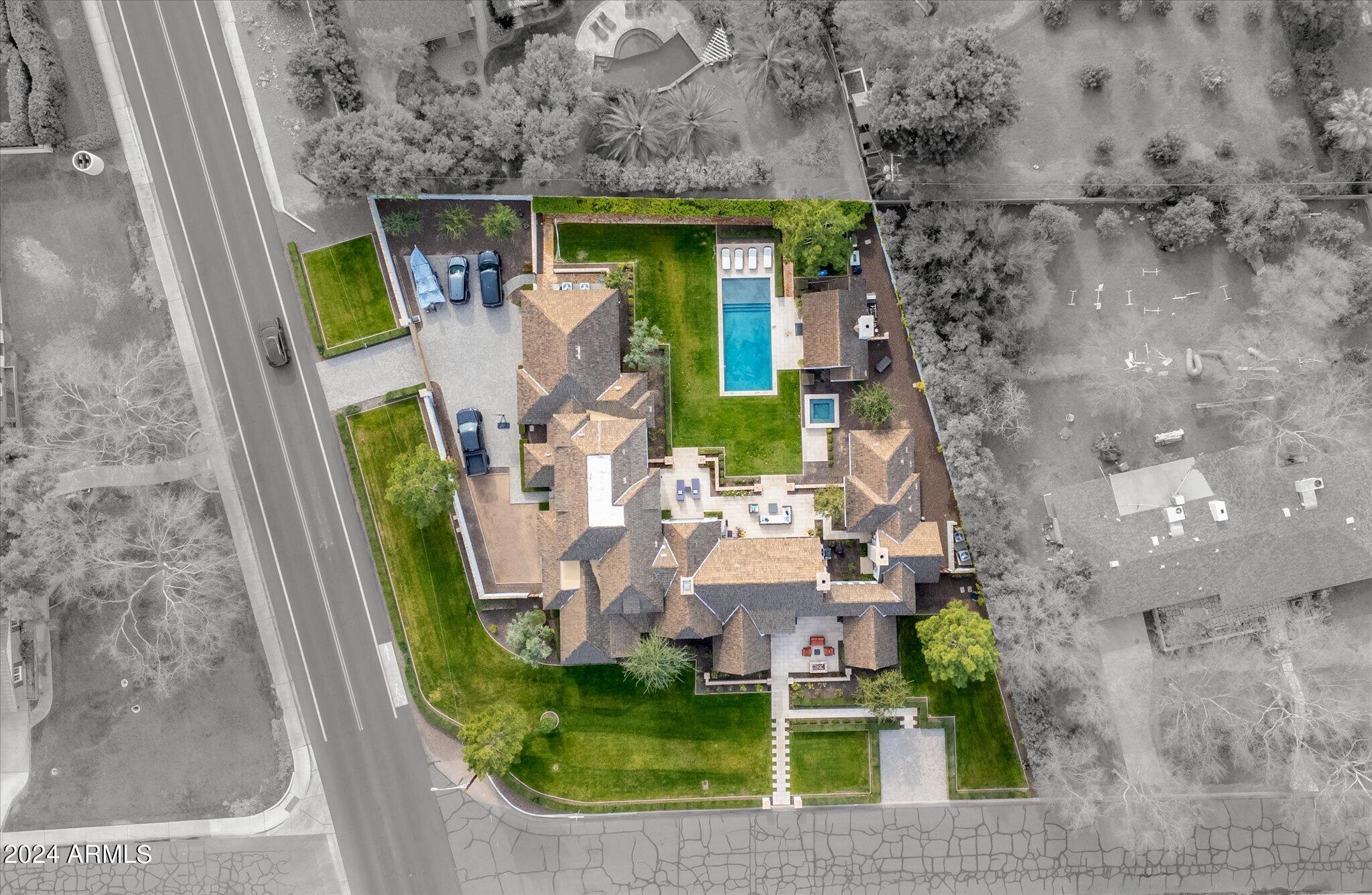 EL CAMELLO - Residential