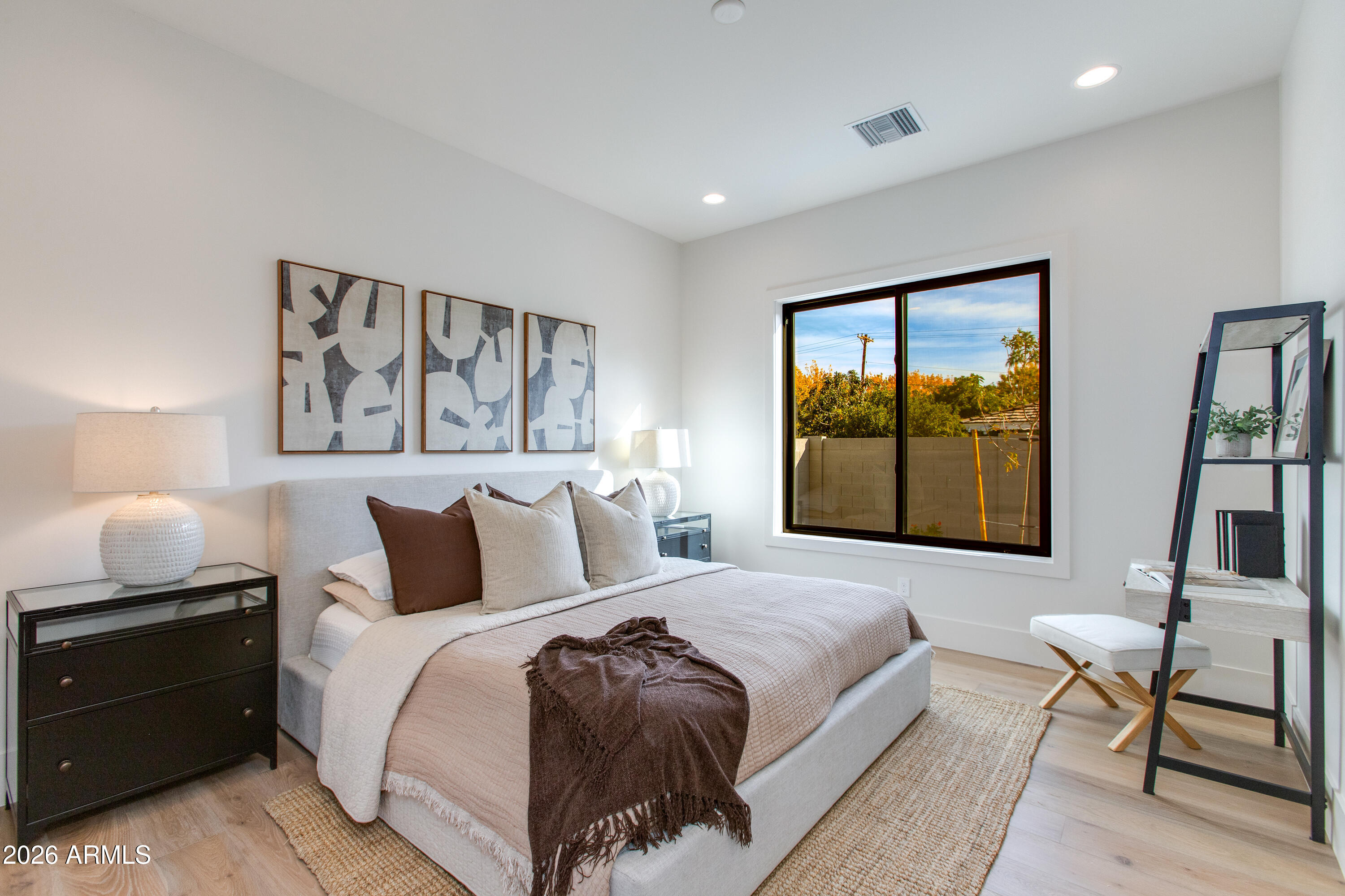 DESERT ESTATES 15 - Residential