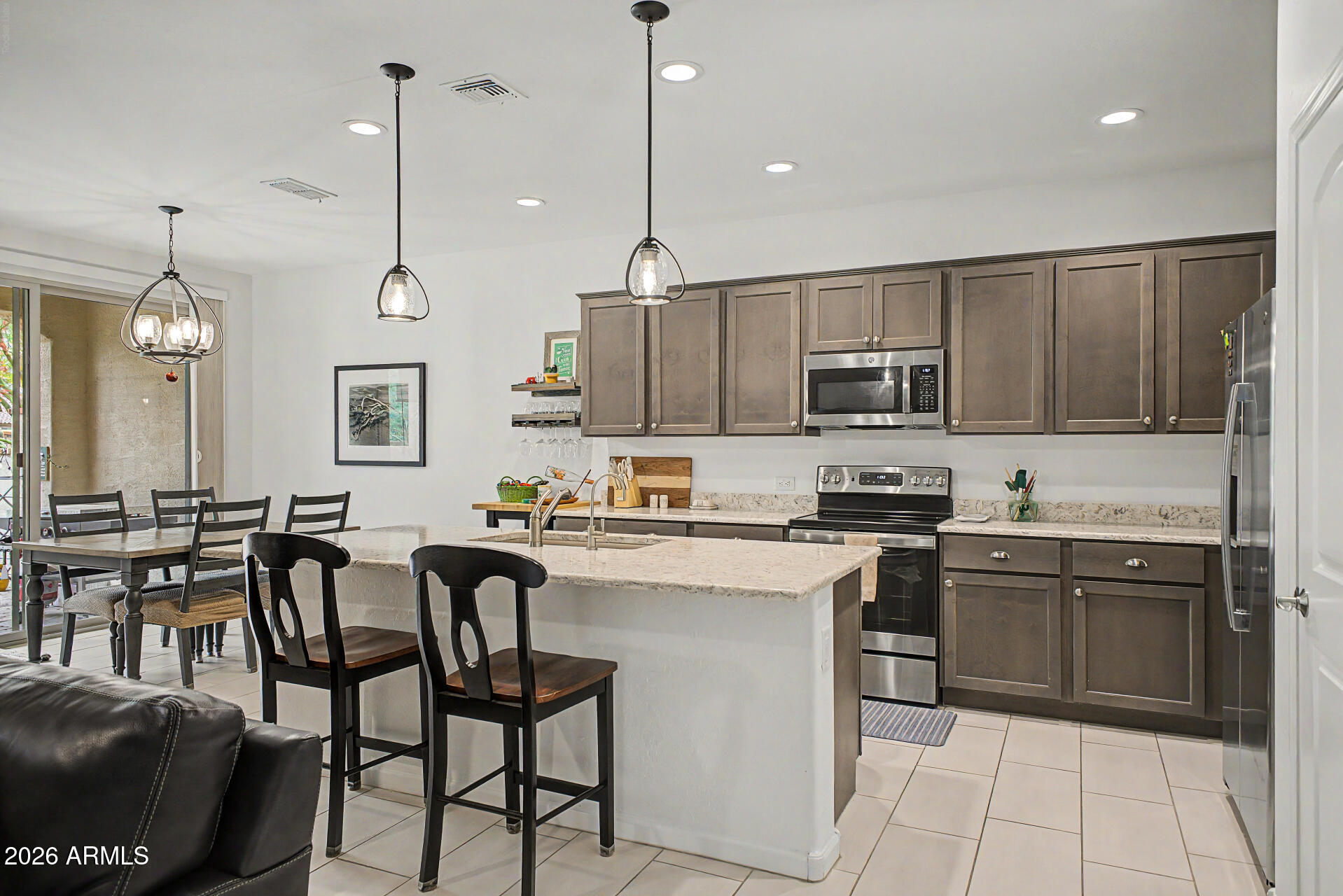 ROBSON RANCH - Residential