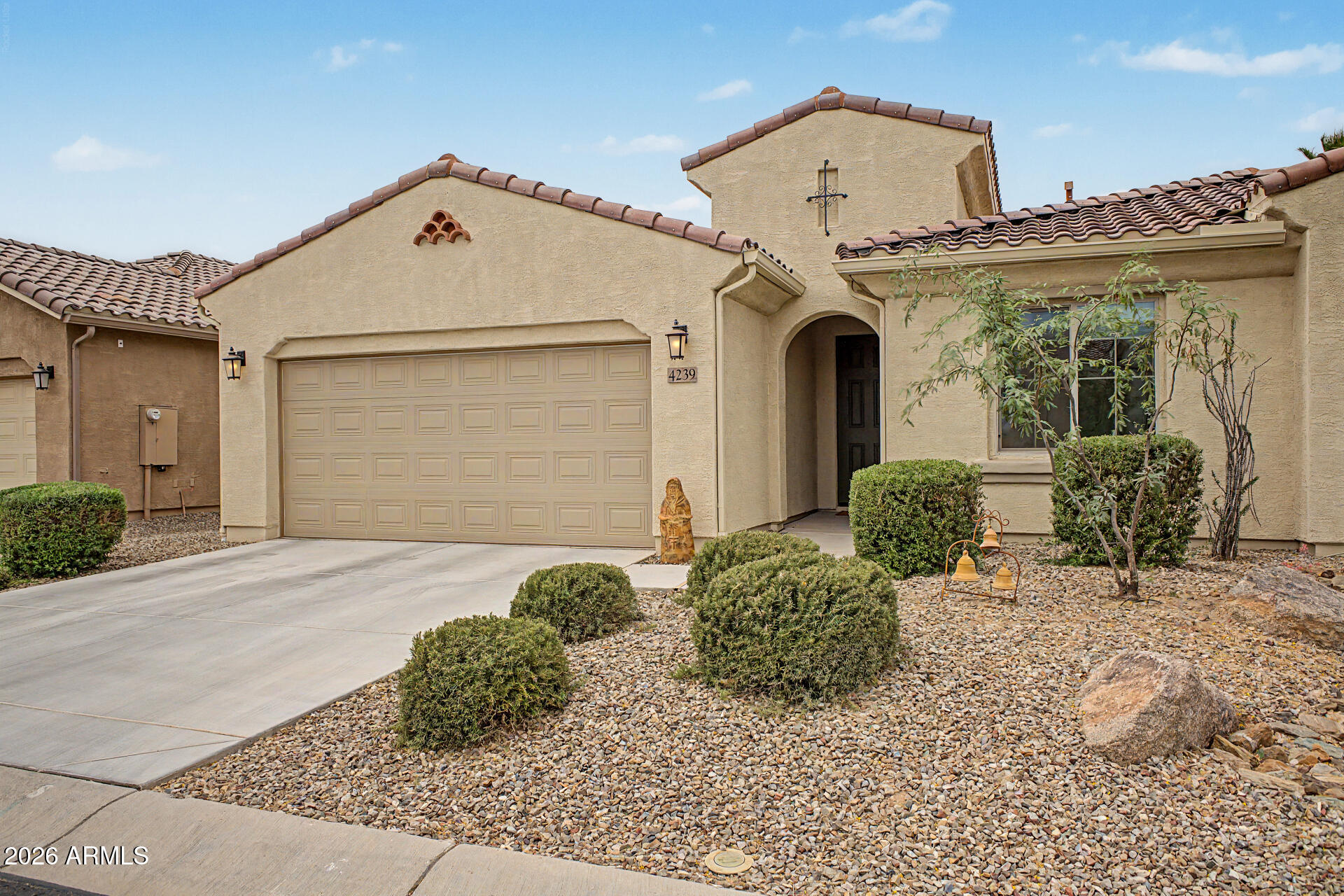 ROBSON RANCH - Residential
