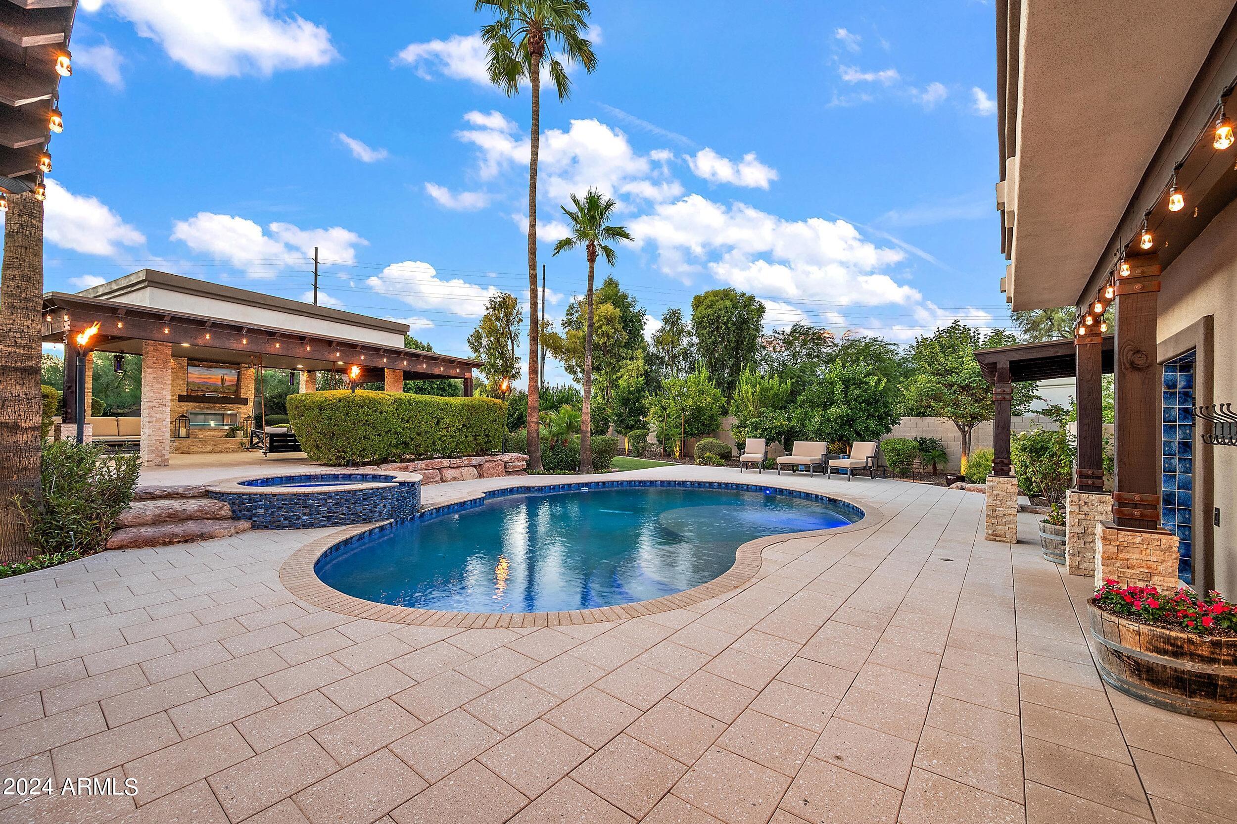 PARADISE PARK TRAILS 2 - Residential