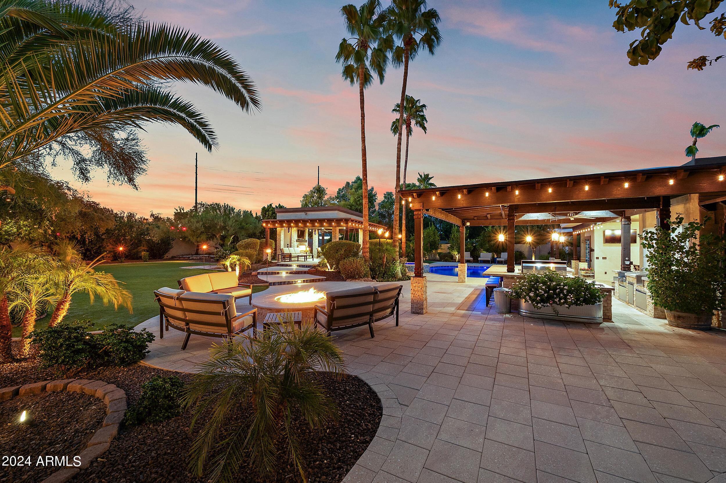 PARADISE PARK TRAILS 2 - Residential