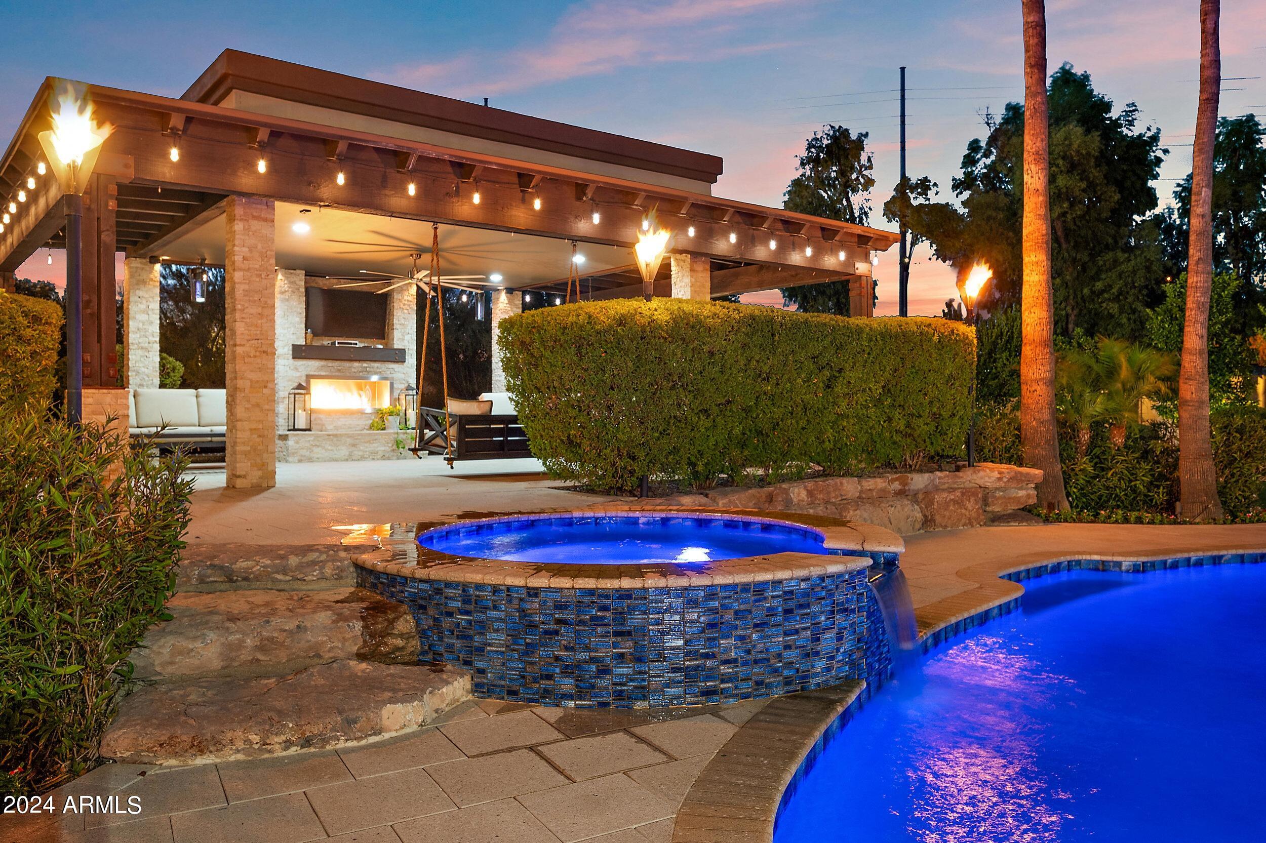 PARADISE PARK TRAILS 2 - Residential
