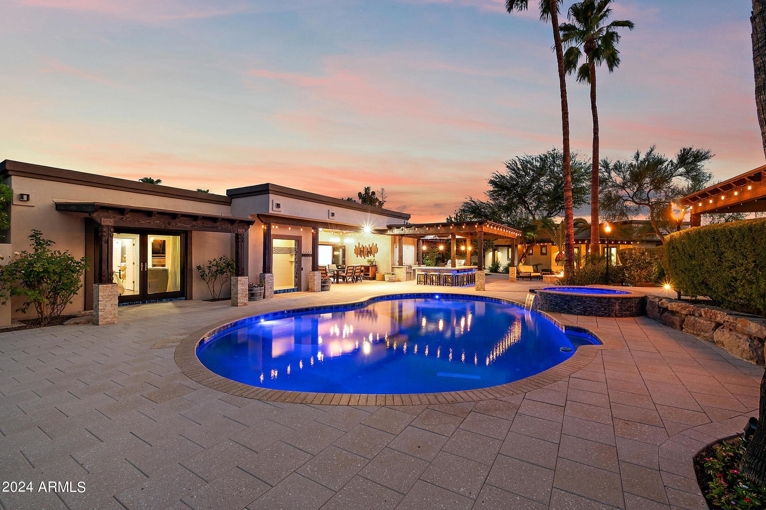 PARADISE PARK TRAILS 2 - Residential