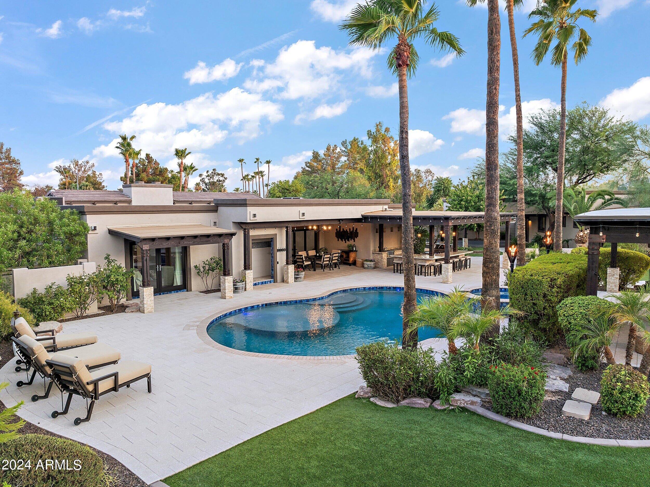 PARADISE PARK TRAILS 2 - Residential