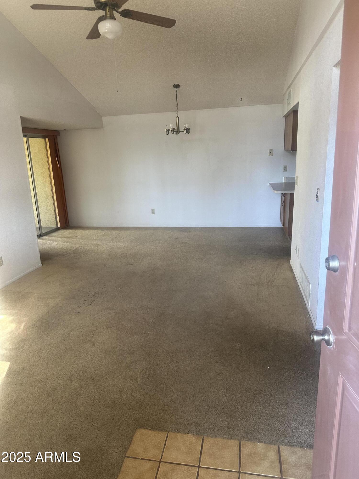 SEIS CASITAS - Residential