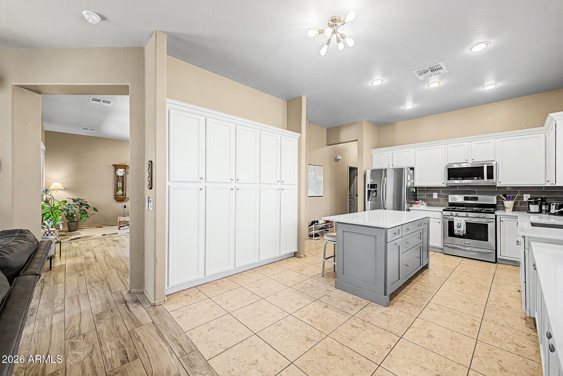 ROOSEVELT PARK UNIT 1 - Residential