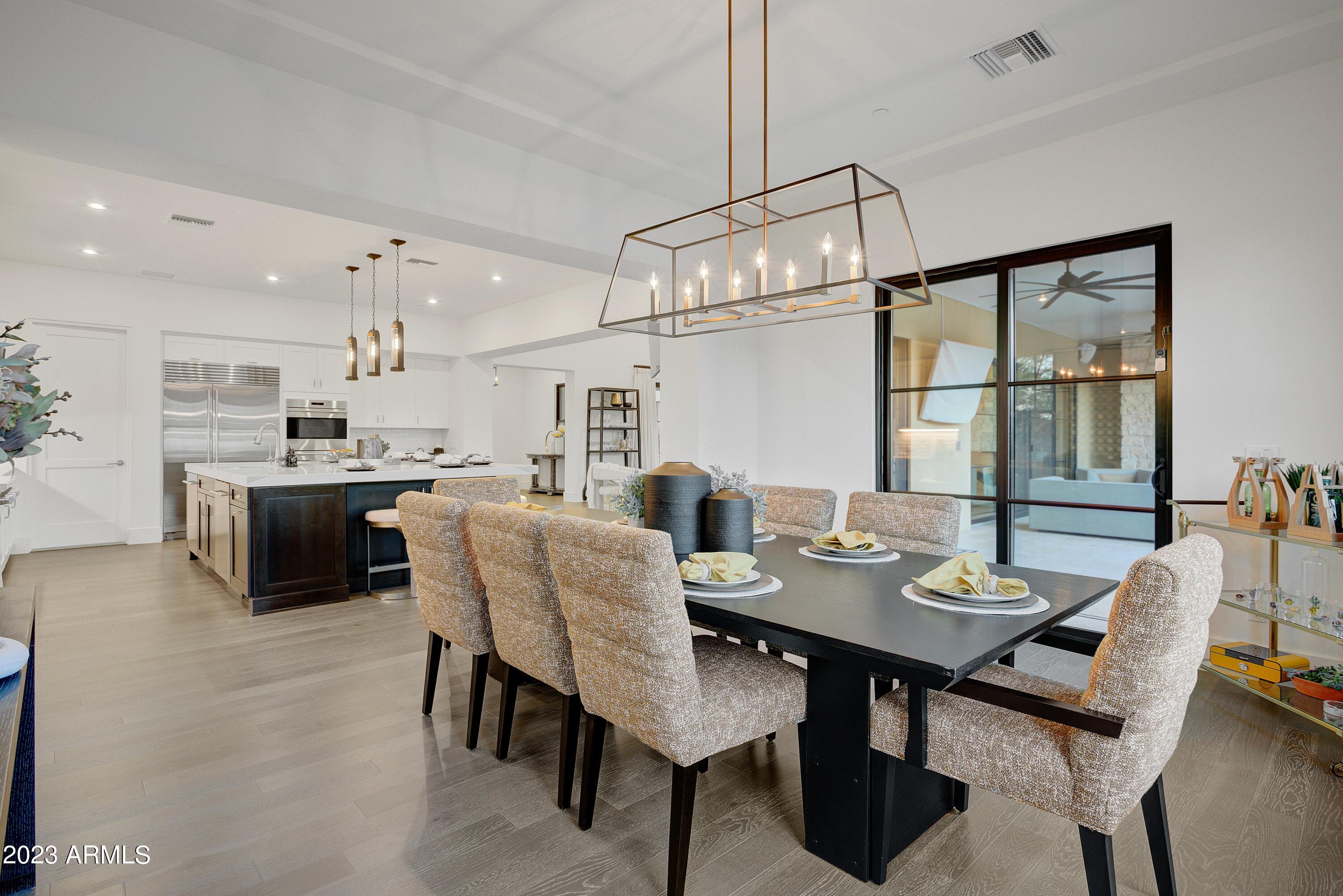 WHITE HORSE - Residential