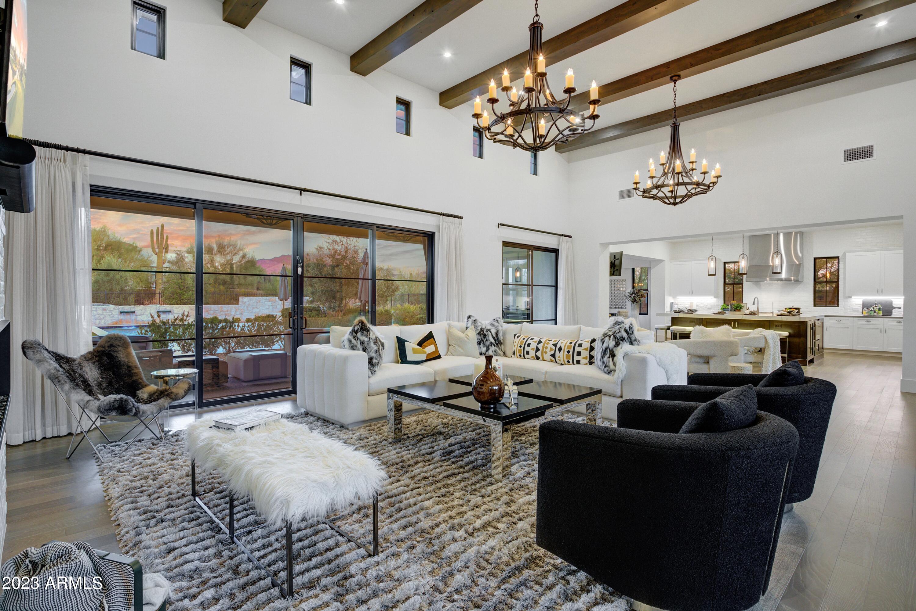 WHITE HORSE - Residential