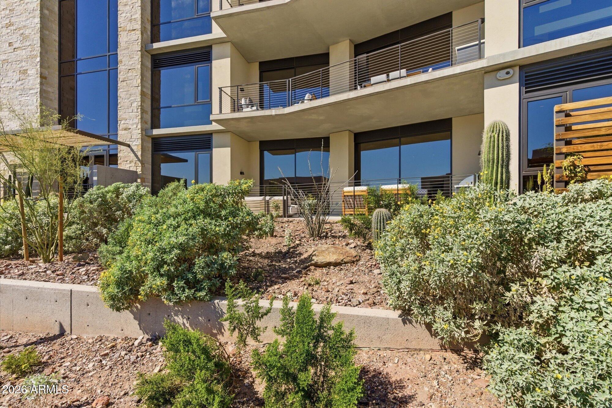 ASCENT AT THE PHOENICIAN MOUNTAINSIDE CONDOMINIUMS - Residential