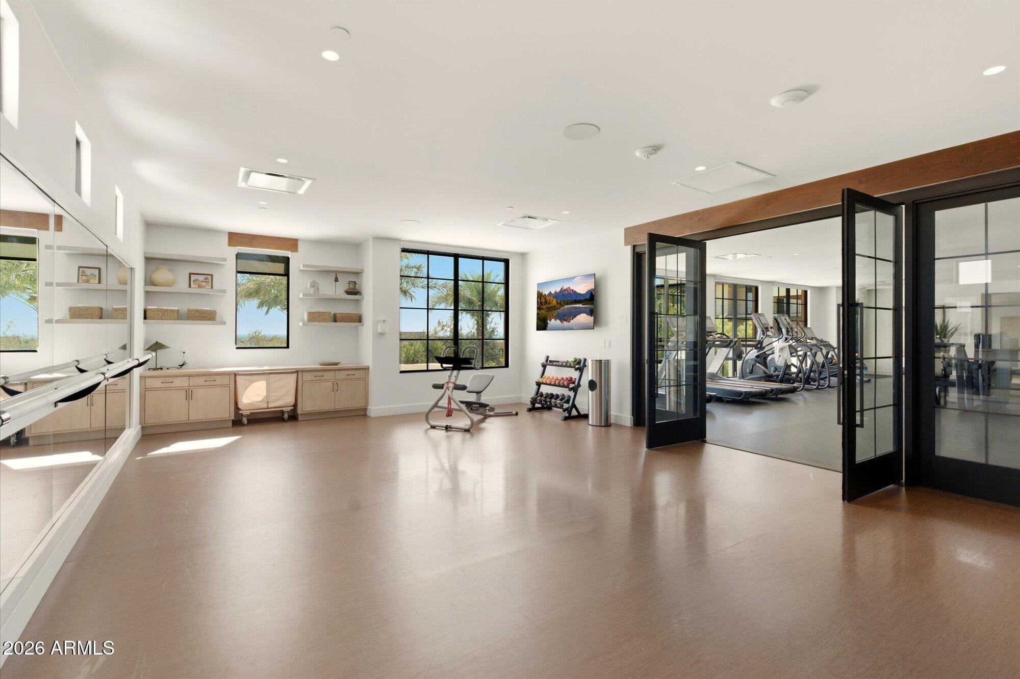 ASCENT AT THE PHOENICIAN MOUNTAINSIDE CONDOMINIUMS - Residential