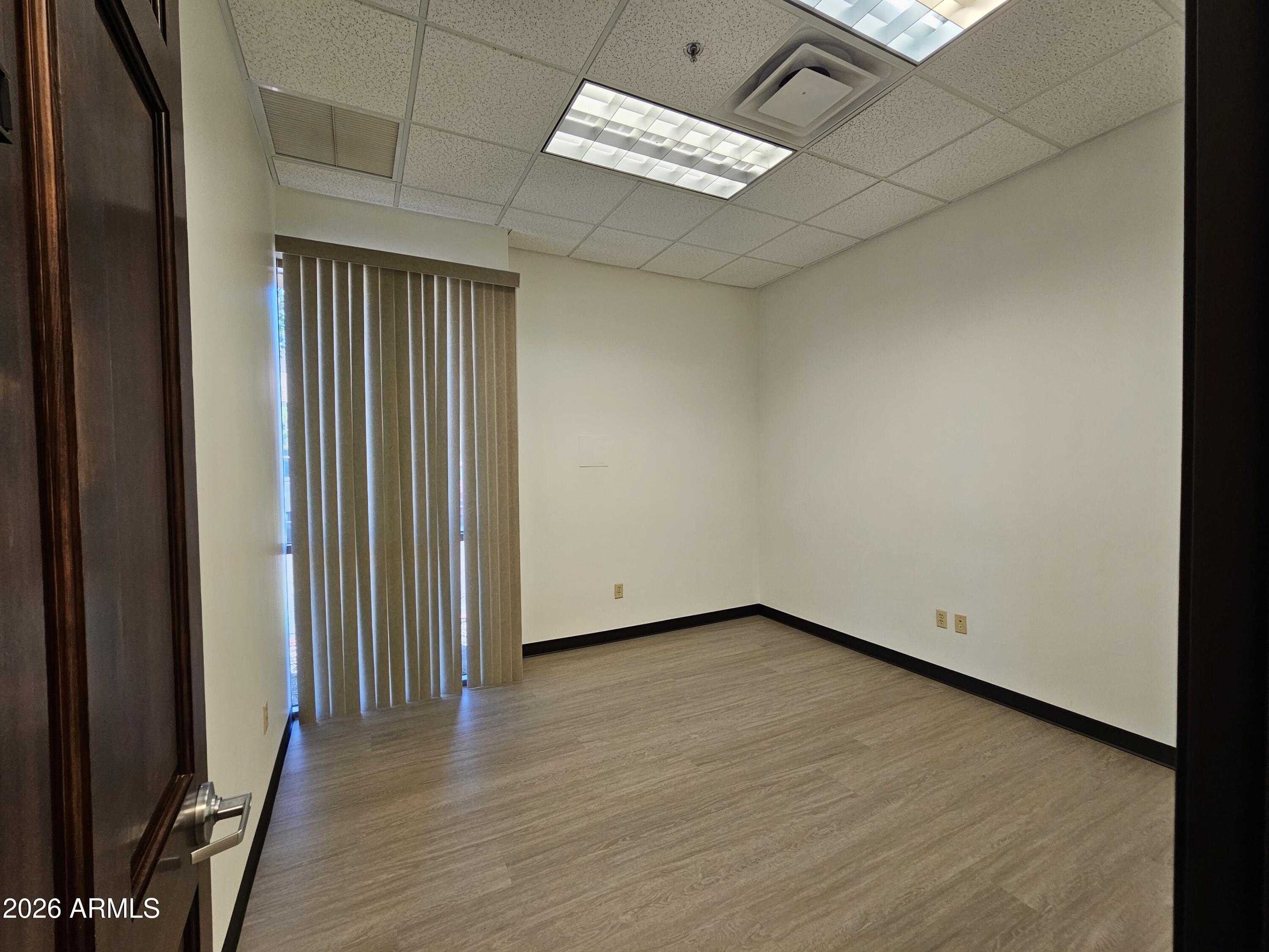 ARROWHEAD OFFICE PLAZA - Commercial Lease