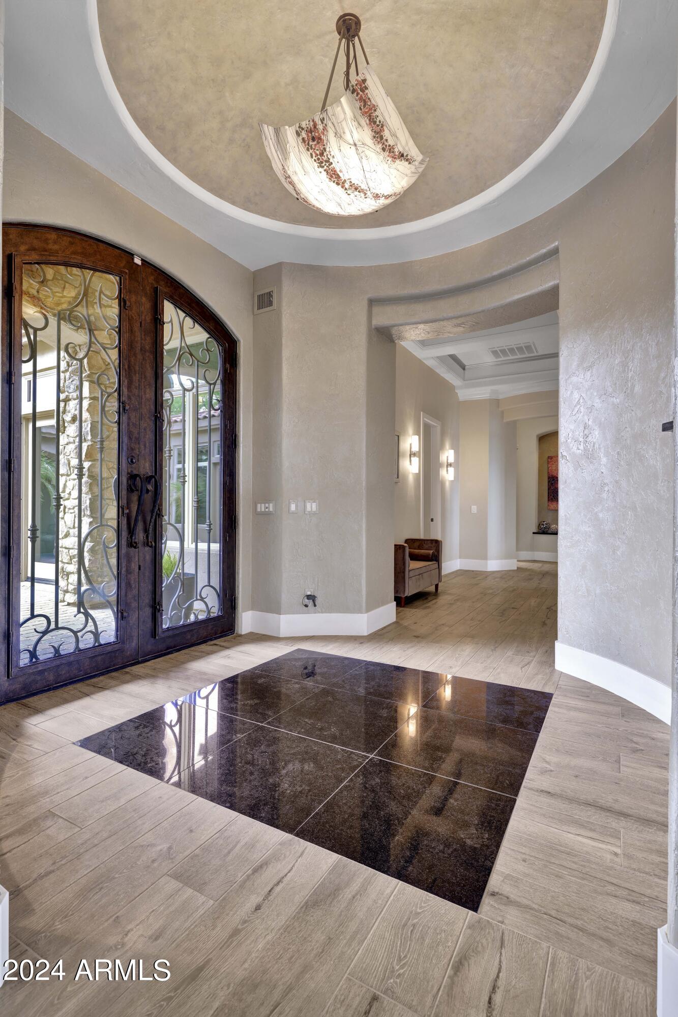 LA STRADA - Residential