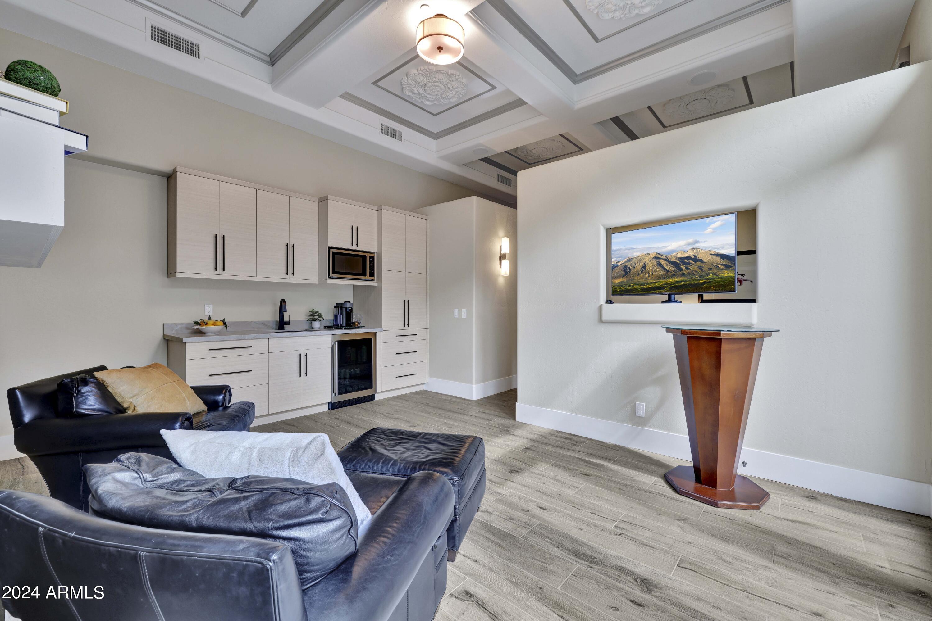 LA STRADA - Residential