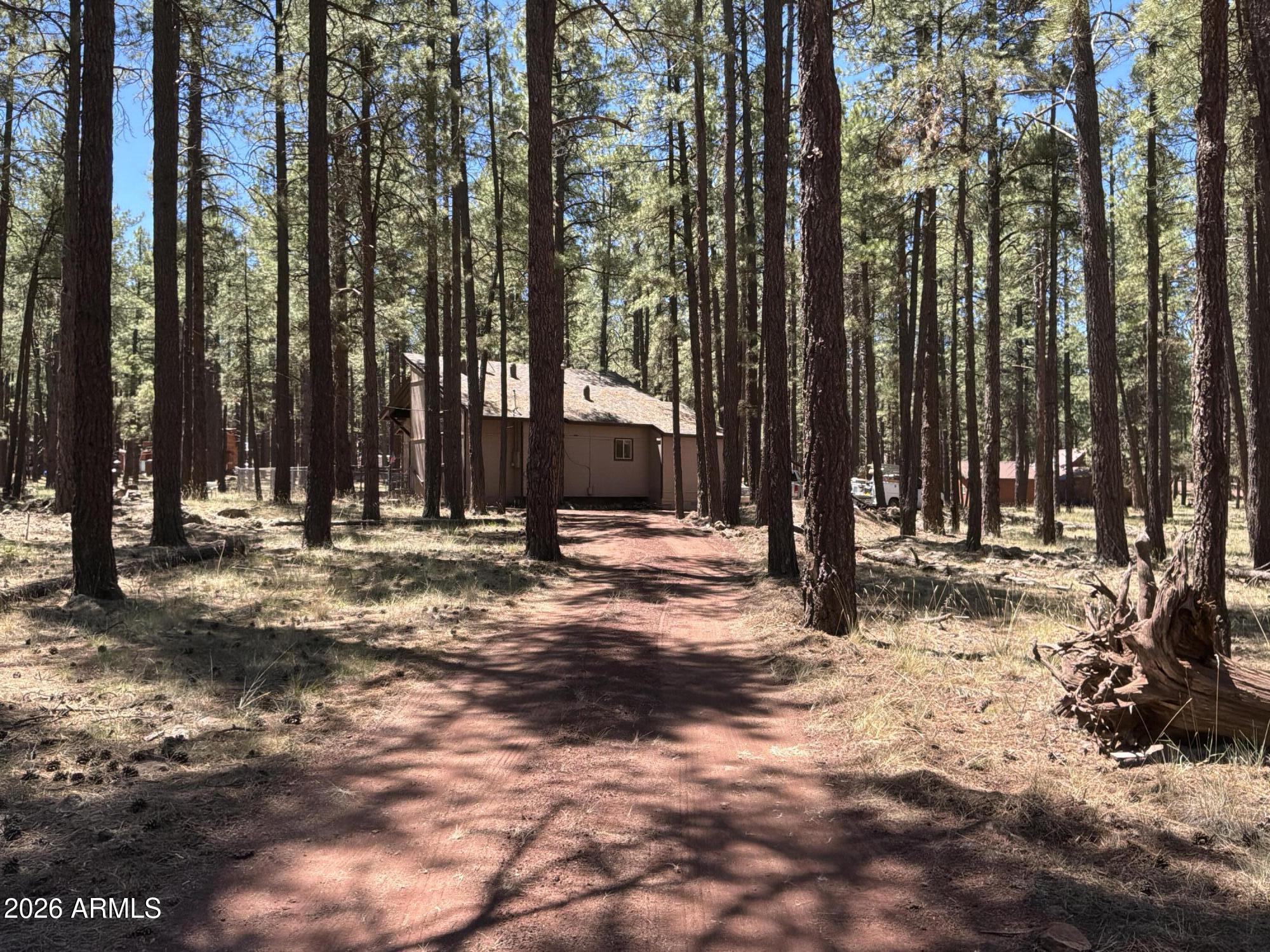 SHERWOOD FOREST ESTATES - Residential