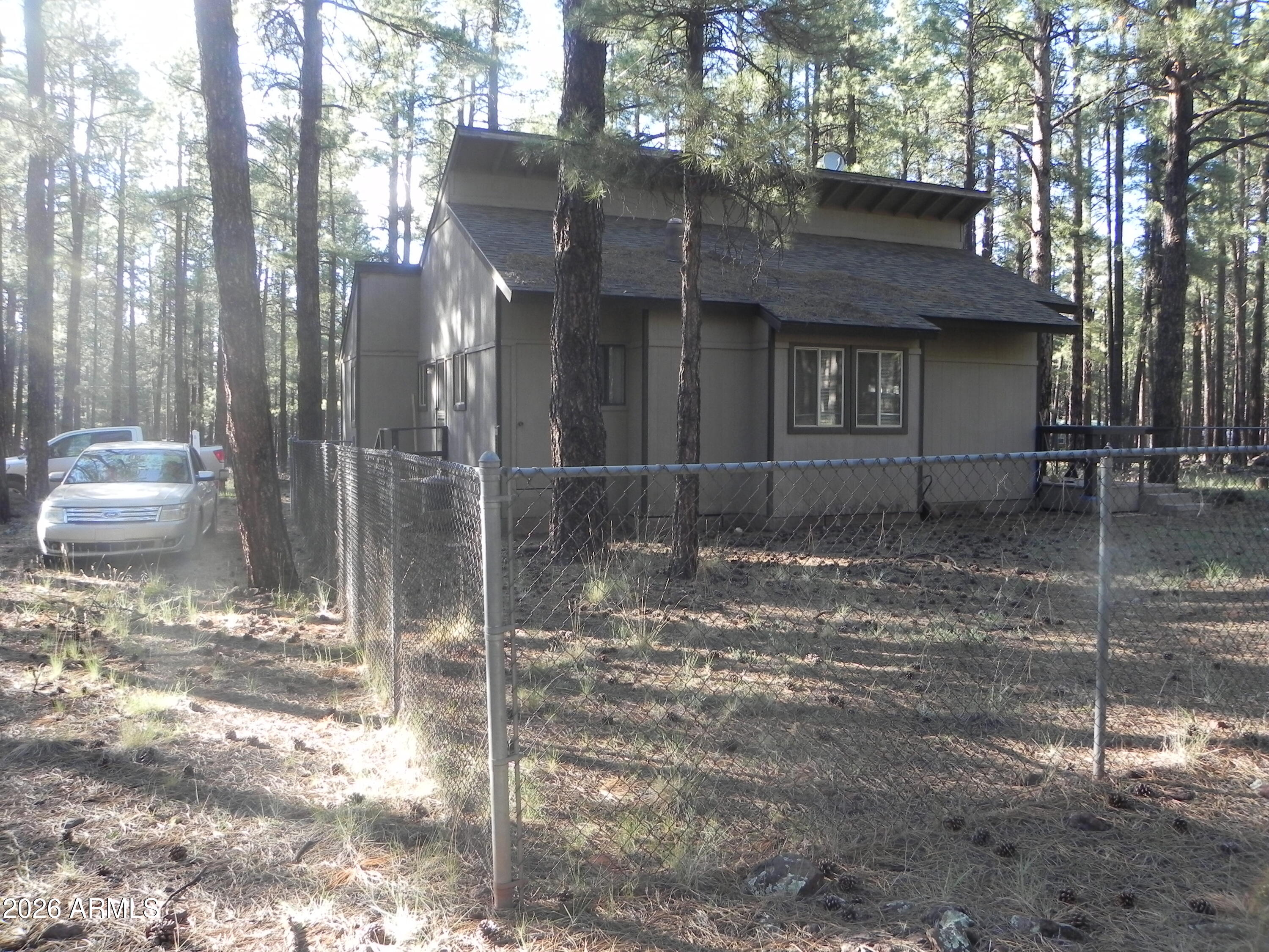 SHERWOOD FOREST ESTATES - Residential