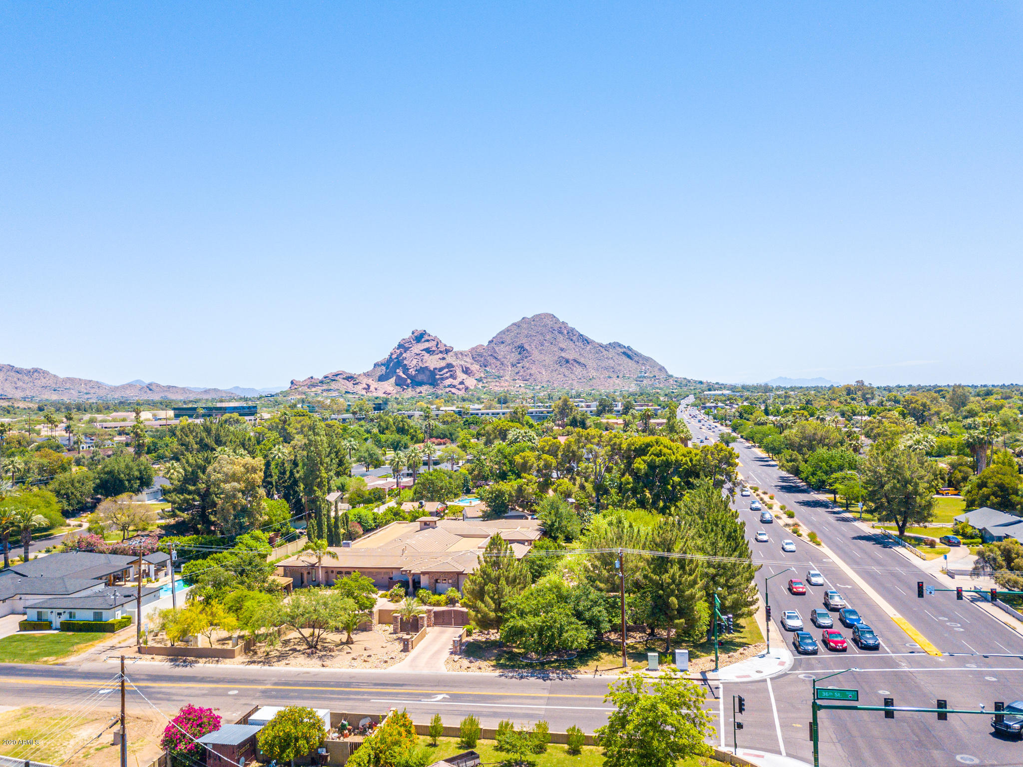CAMELBACK SHADOWS - Business Opportunity