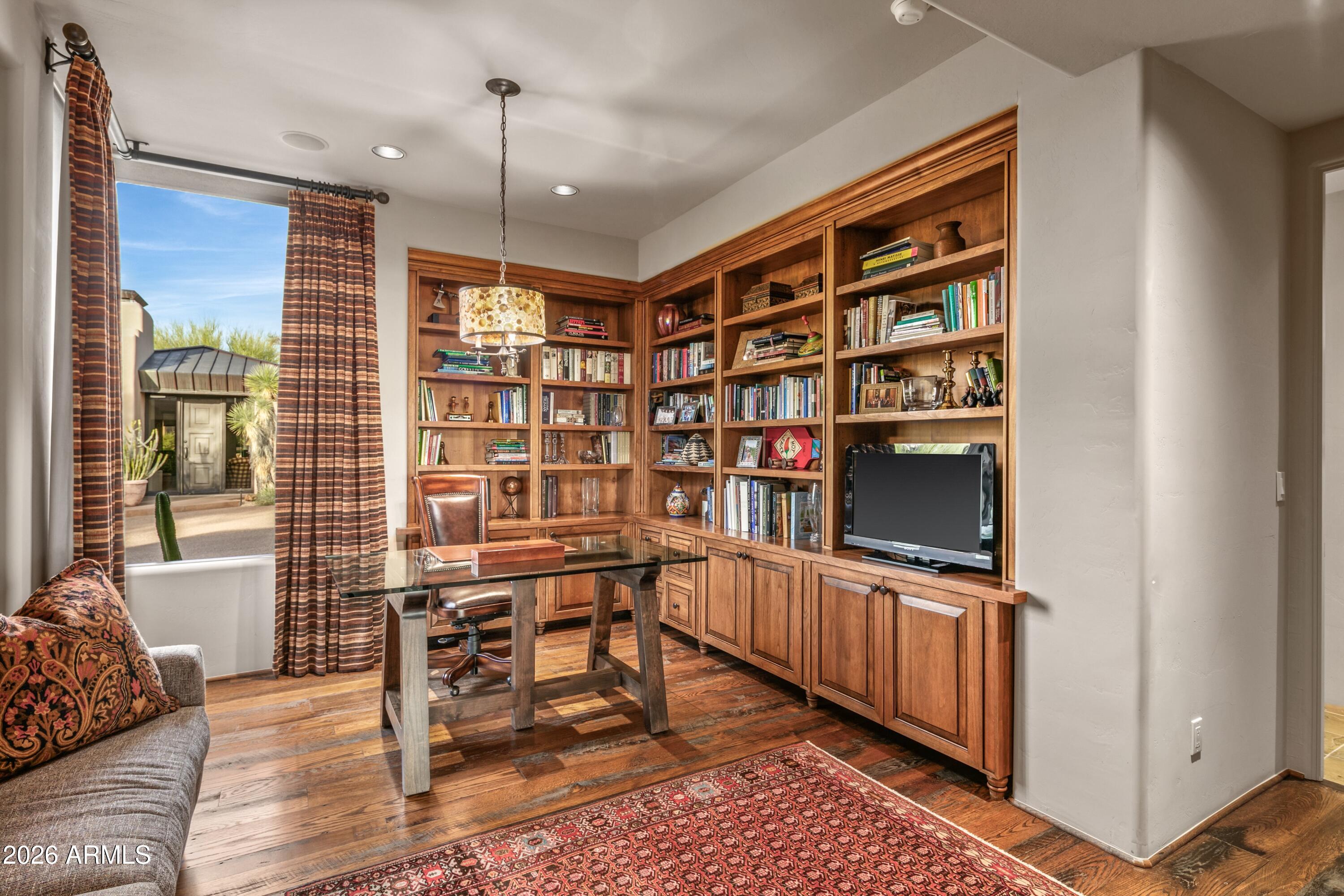 DESERT MOUNTAIN - Residential