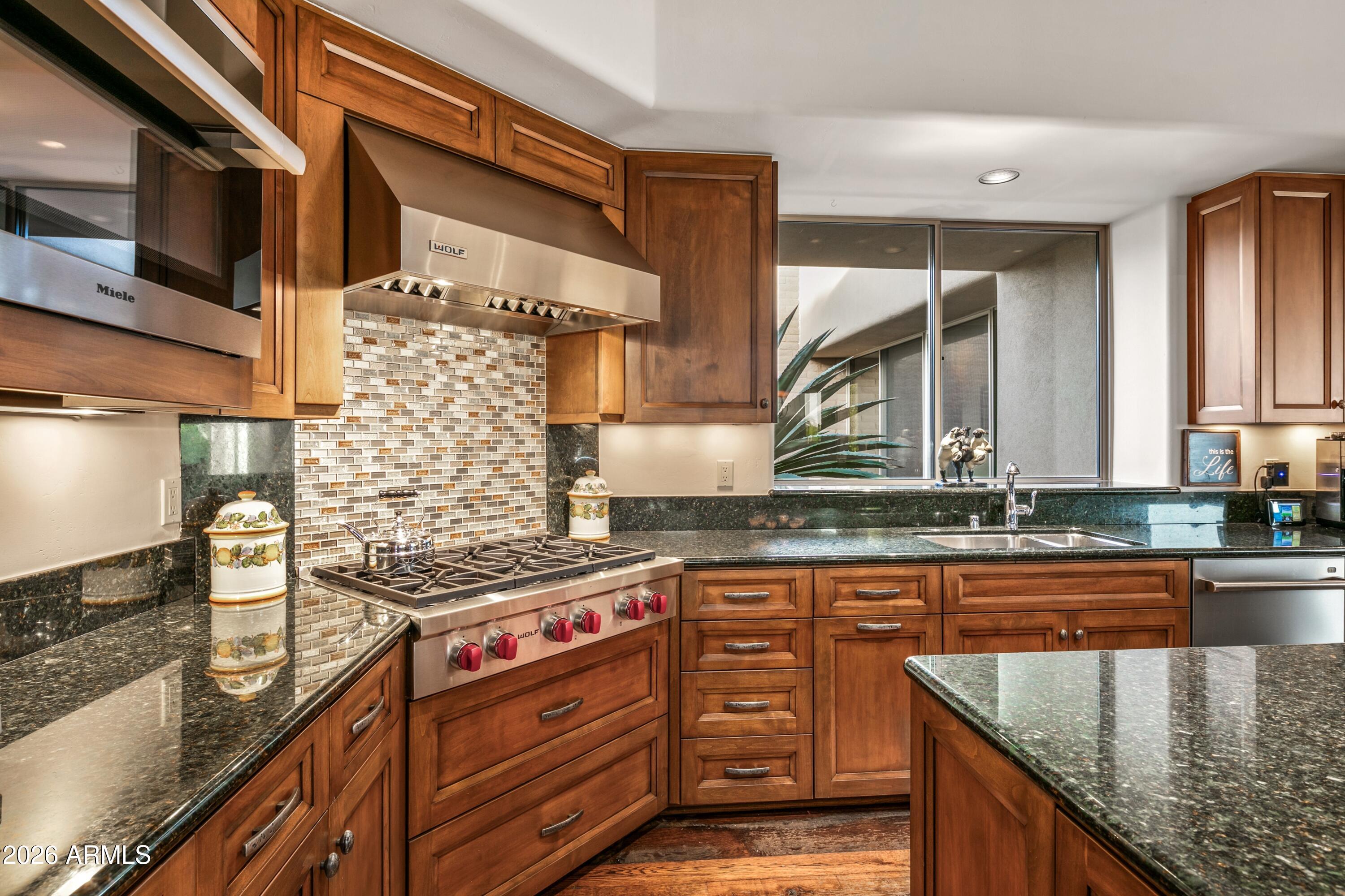 DESERT MOUNTAIN - Residential