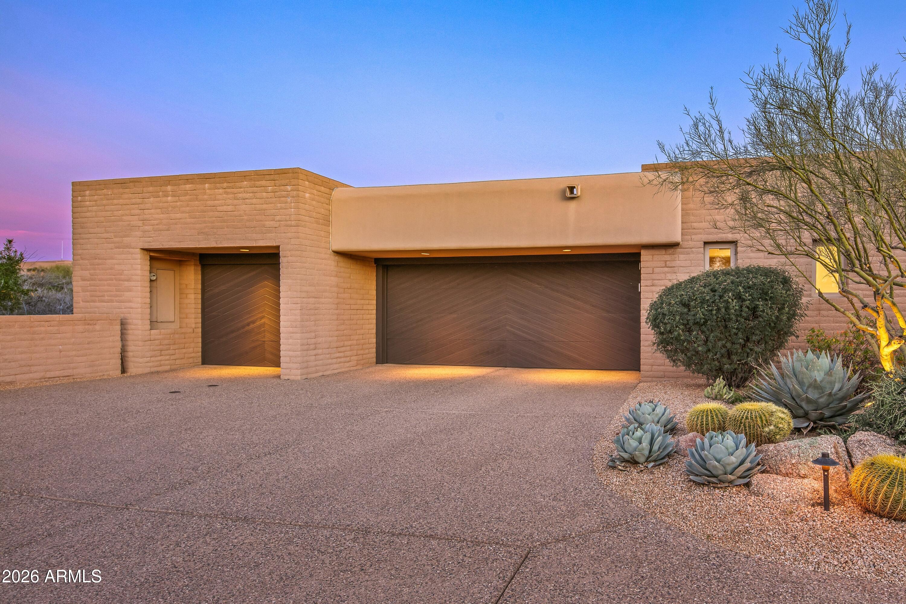 DESERT MOUNTAIN - Residential