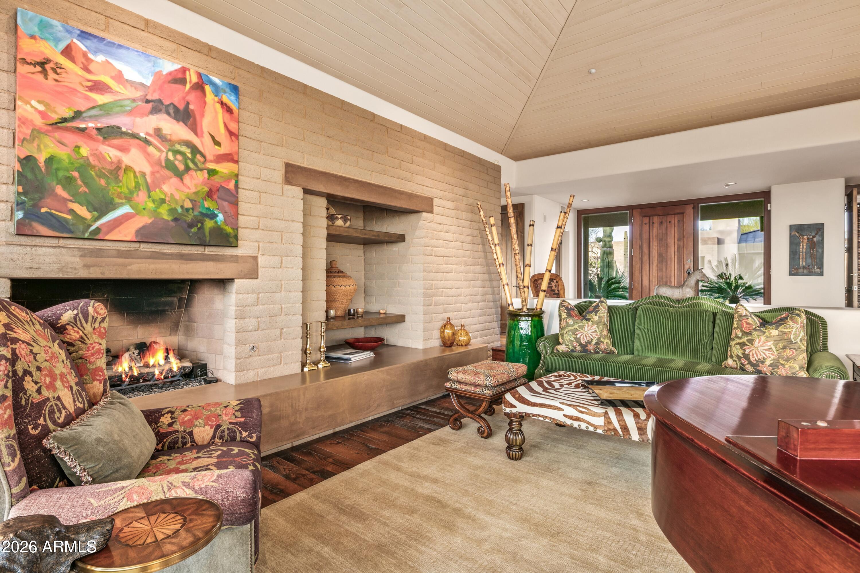 DESERT MOUNTAIN - Residential
