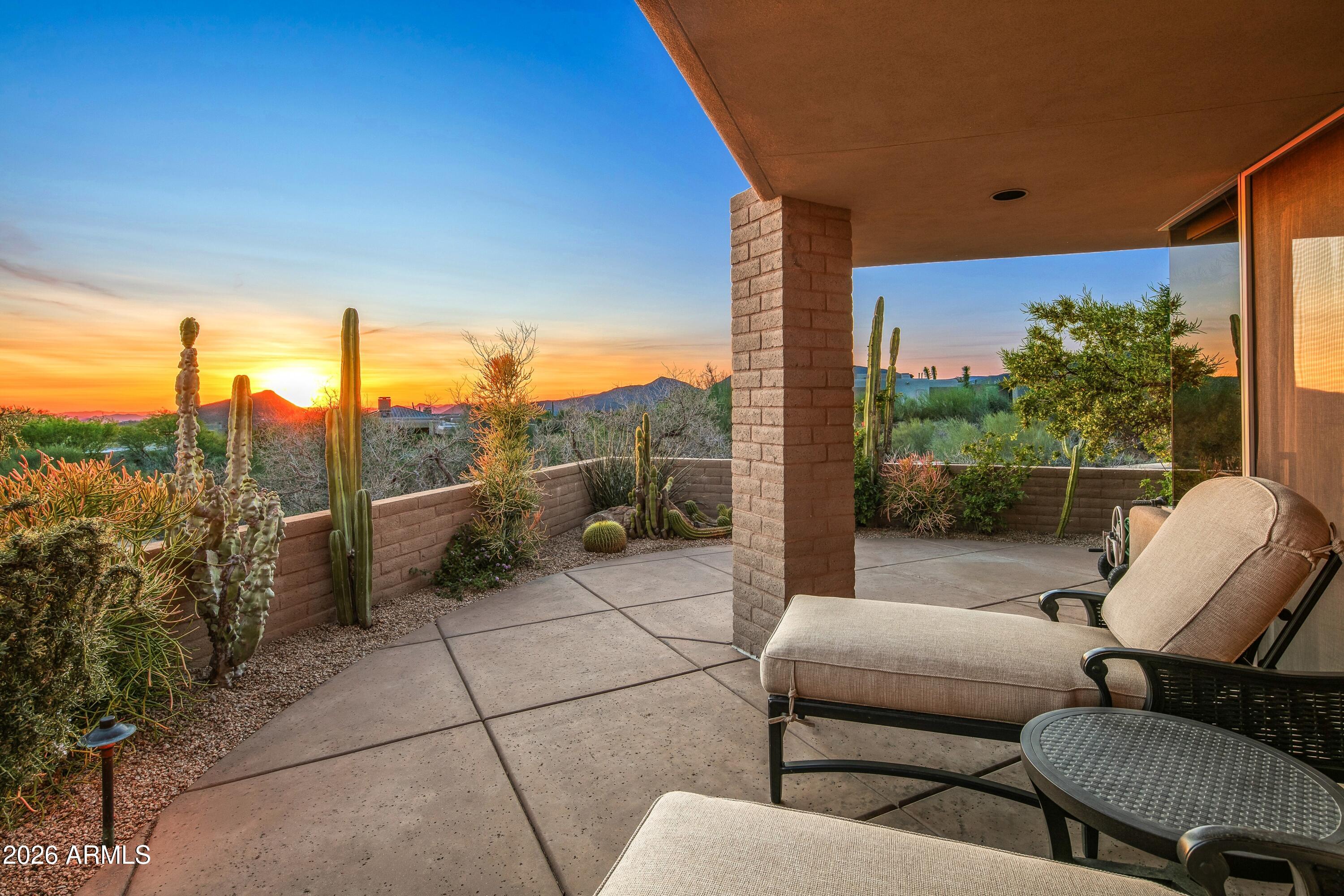 DESERT MOUNTAIN - Residential