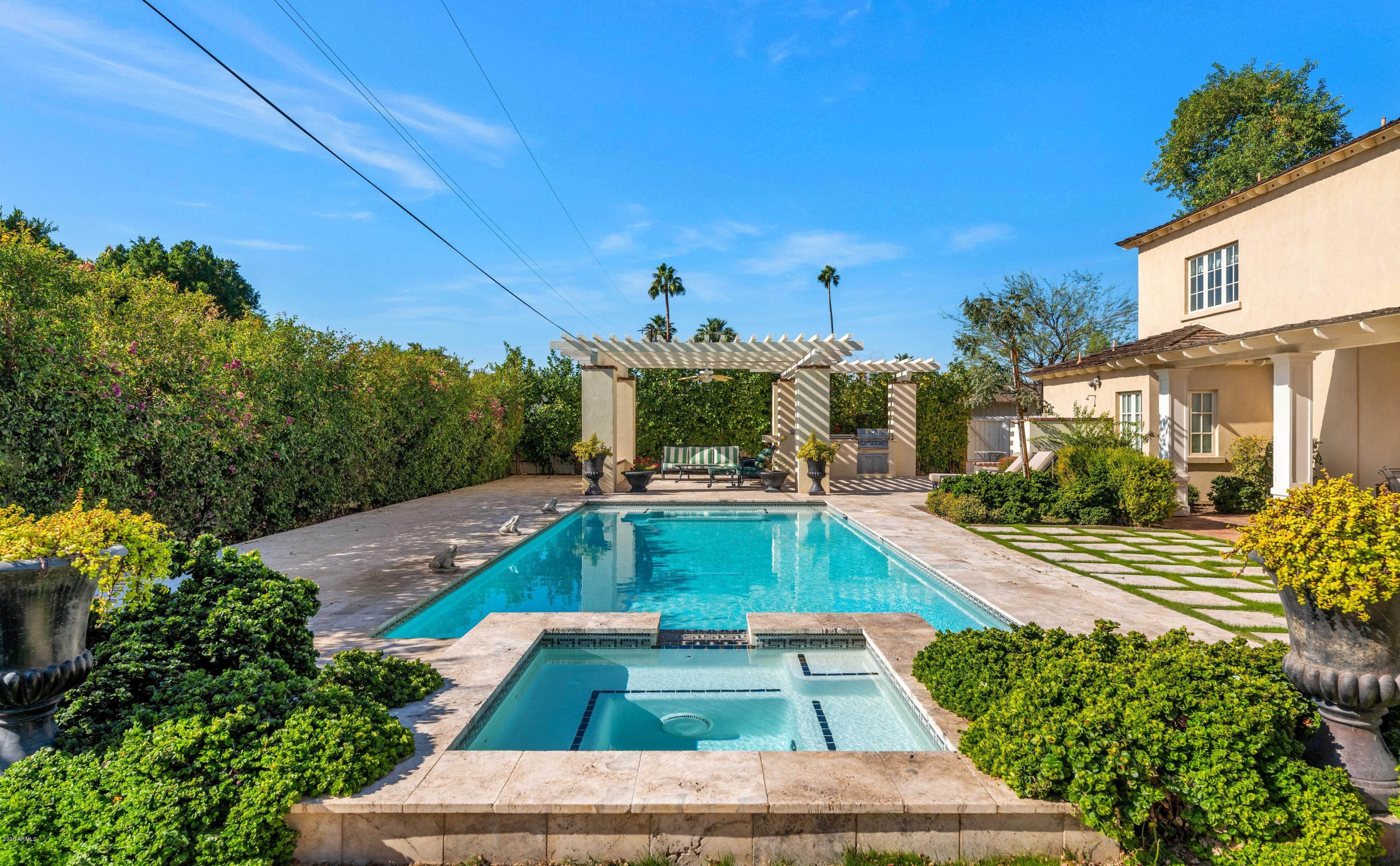 LA MAZA VILLA 2 - Residential