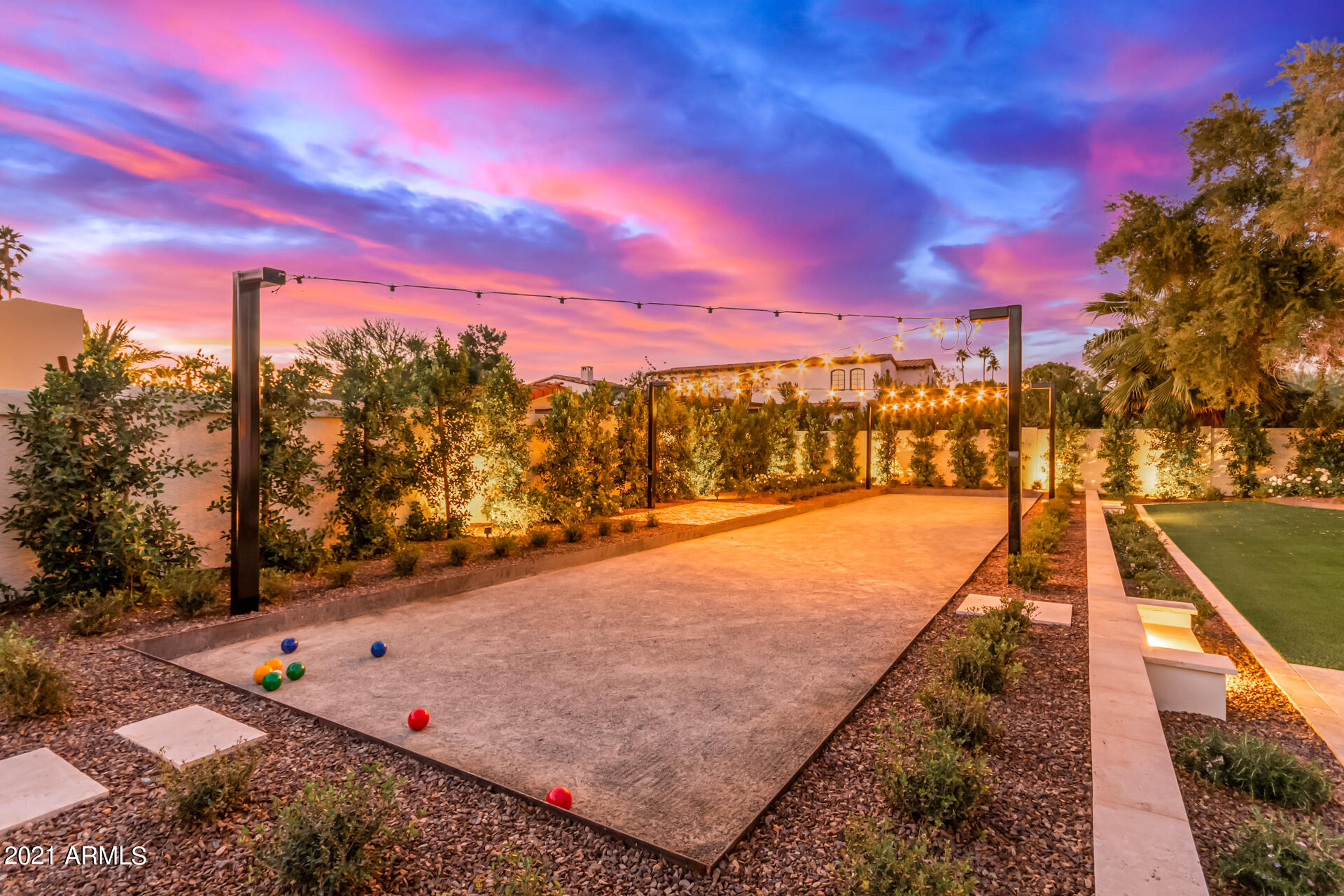 TIERRA DEL PARAISO - Residential