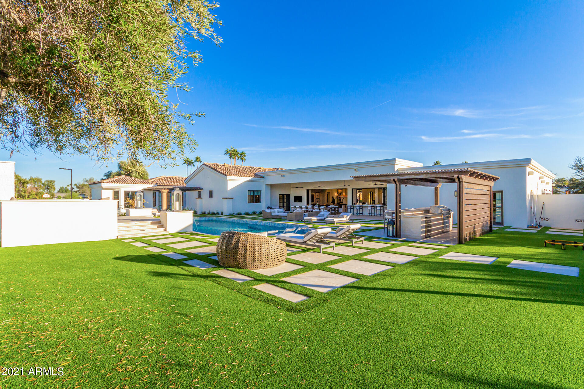 TIERRA DEL PARAISO - Residential